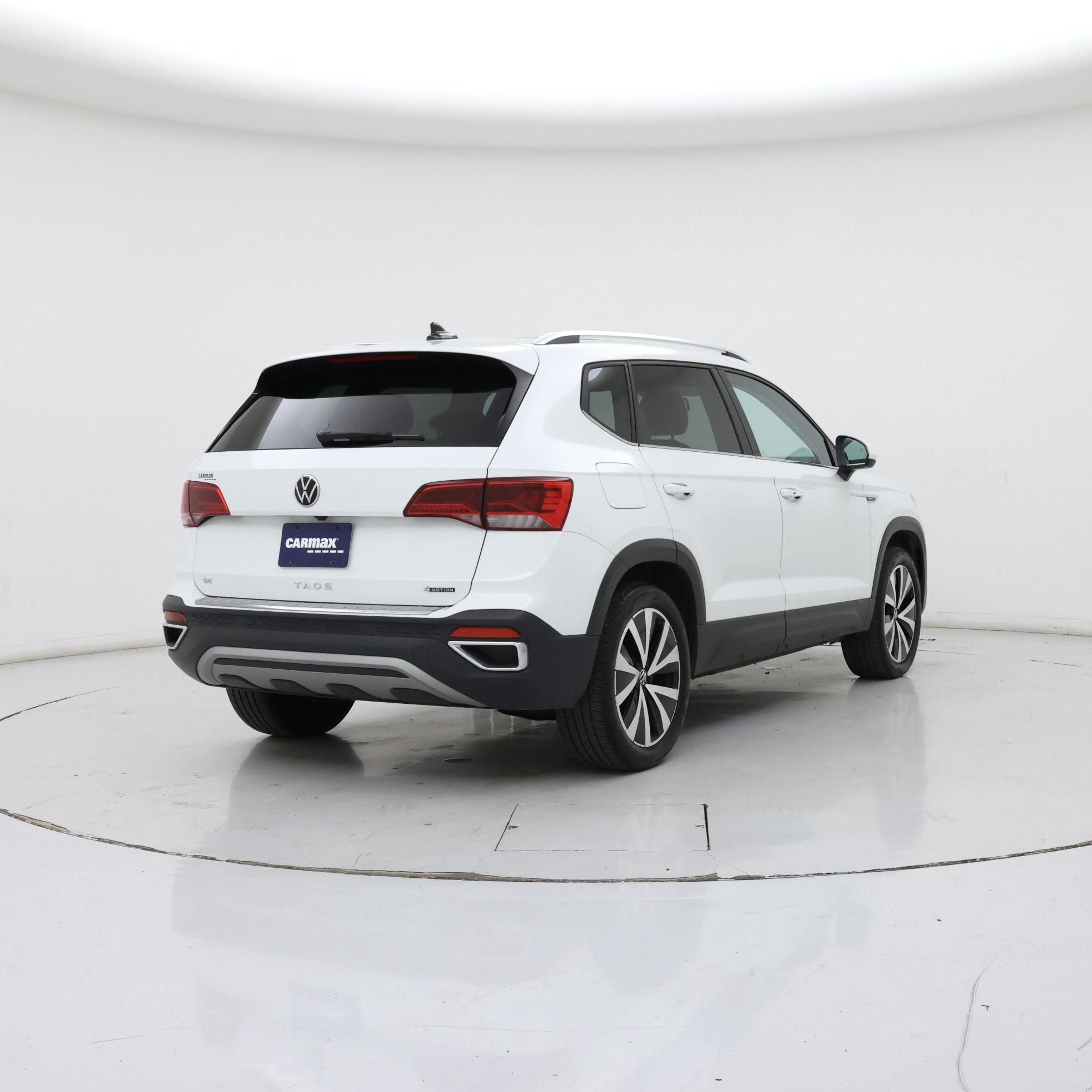 Thumbnail: 2022 Volkswagen Taos - 8