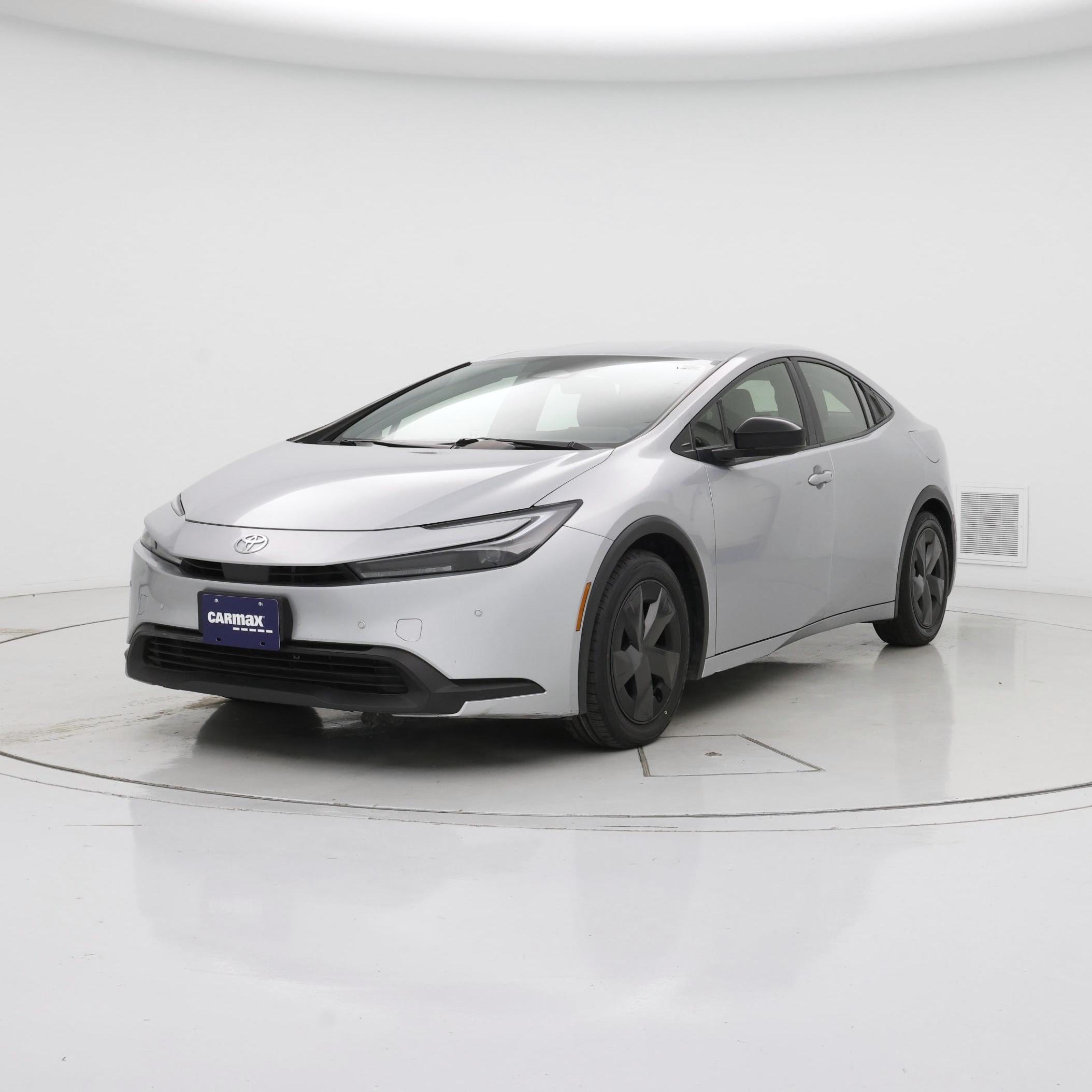Thumbnail: 2023 Toyota Prius - 4