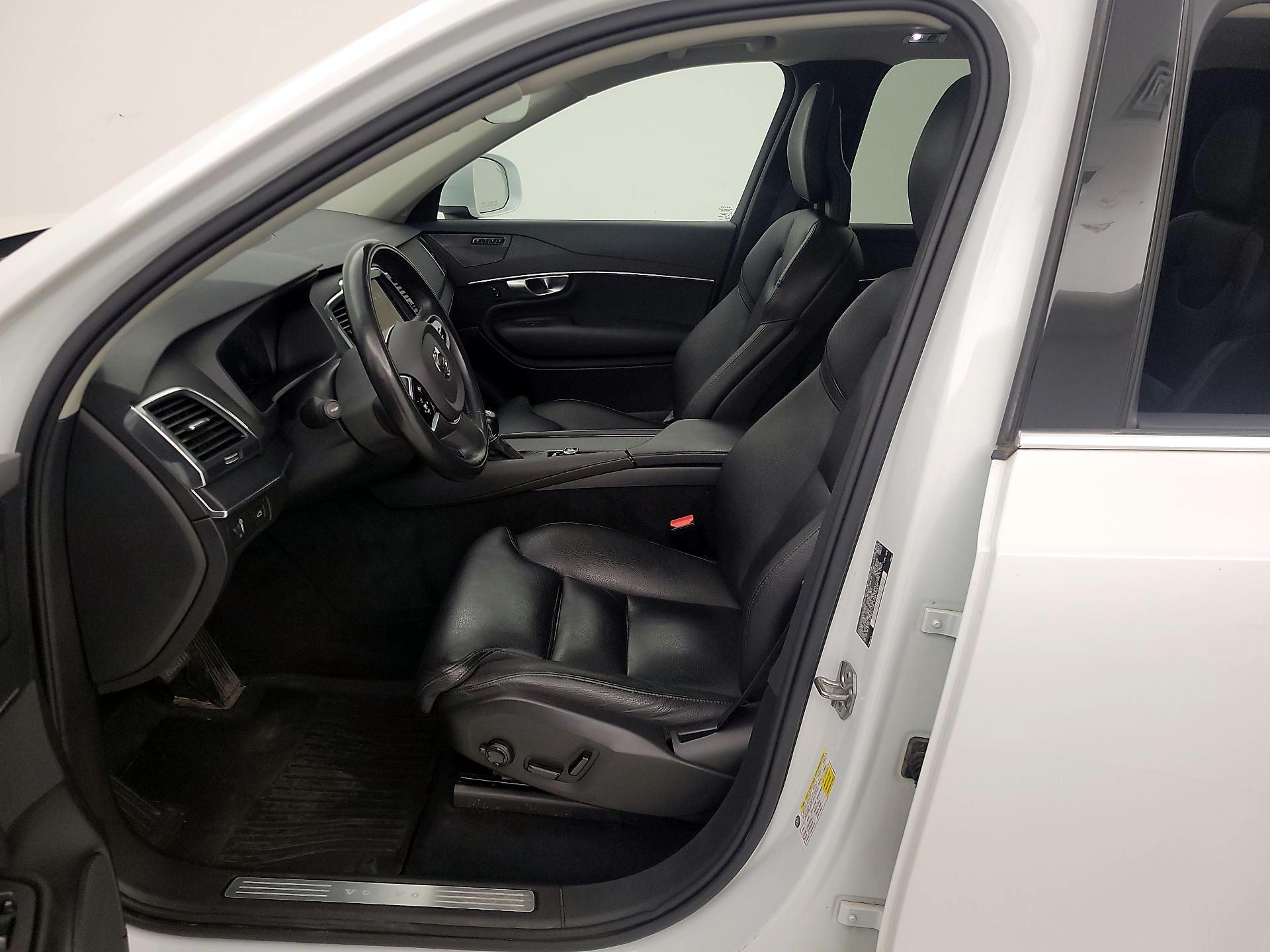 Thumbnail: 2020 Volvo XC90 - 11