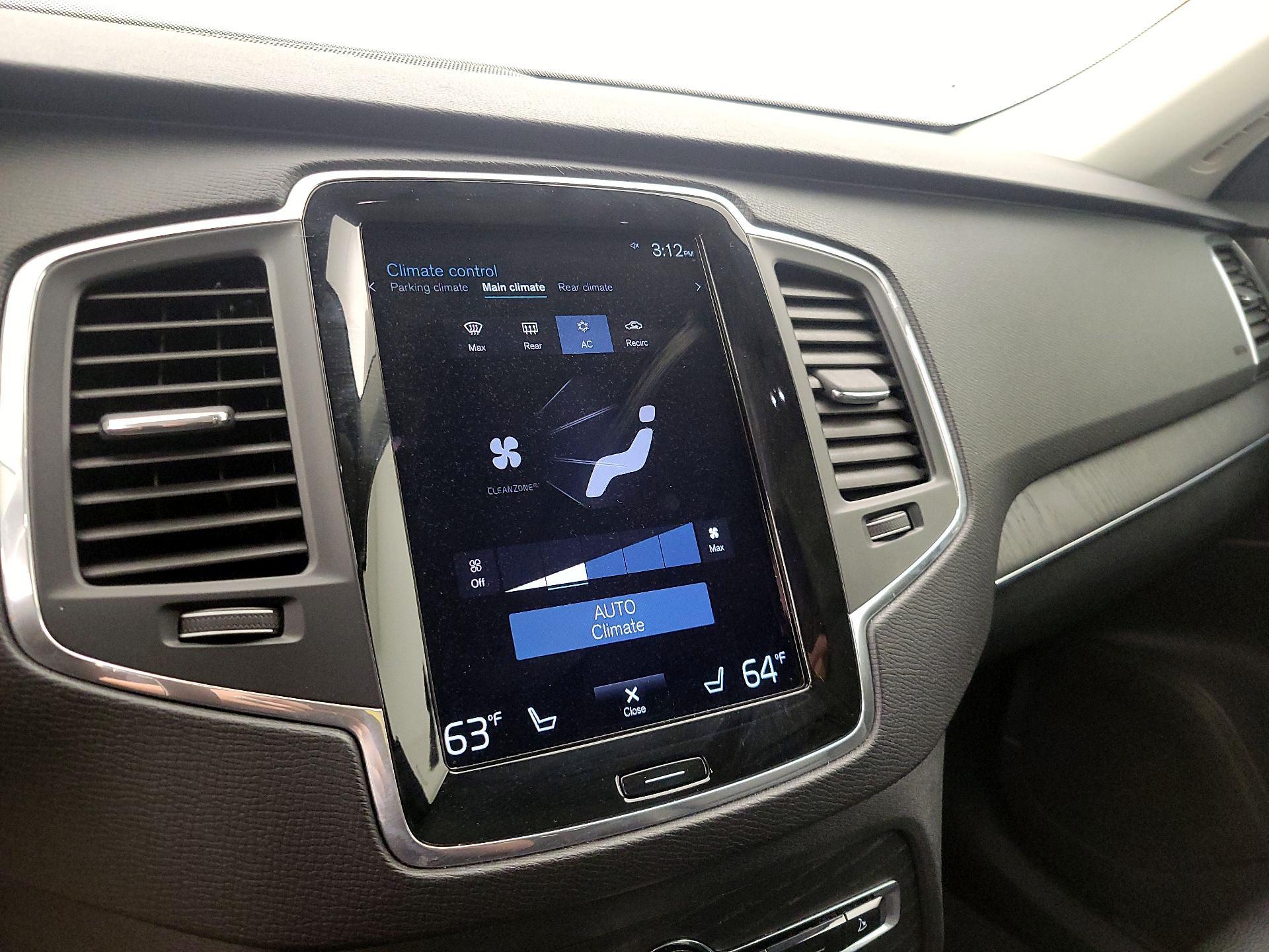Thumbnail: 2020 Volvo XC90 - 16