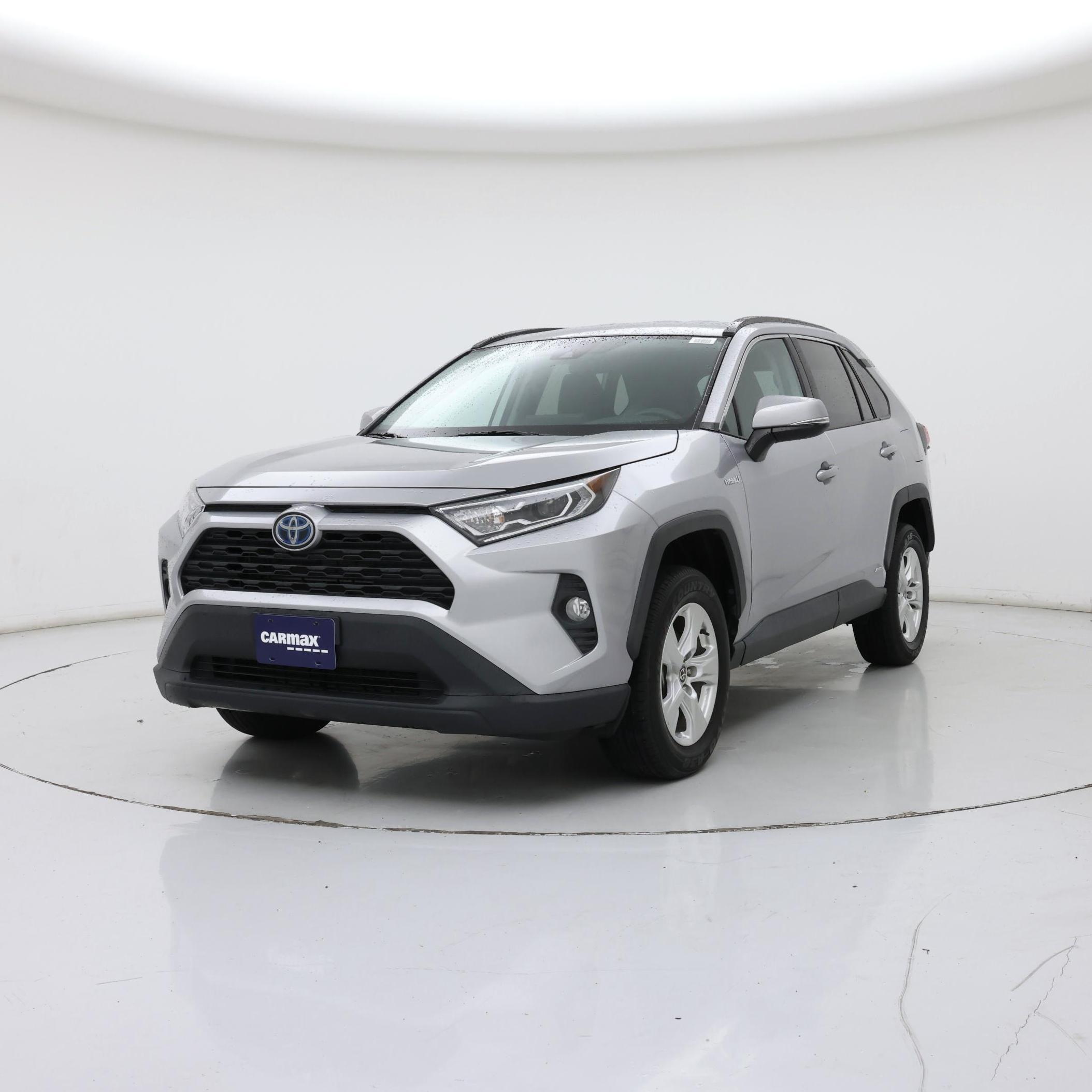 Thumbnail: 2021 Toyota RAV4 - 4