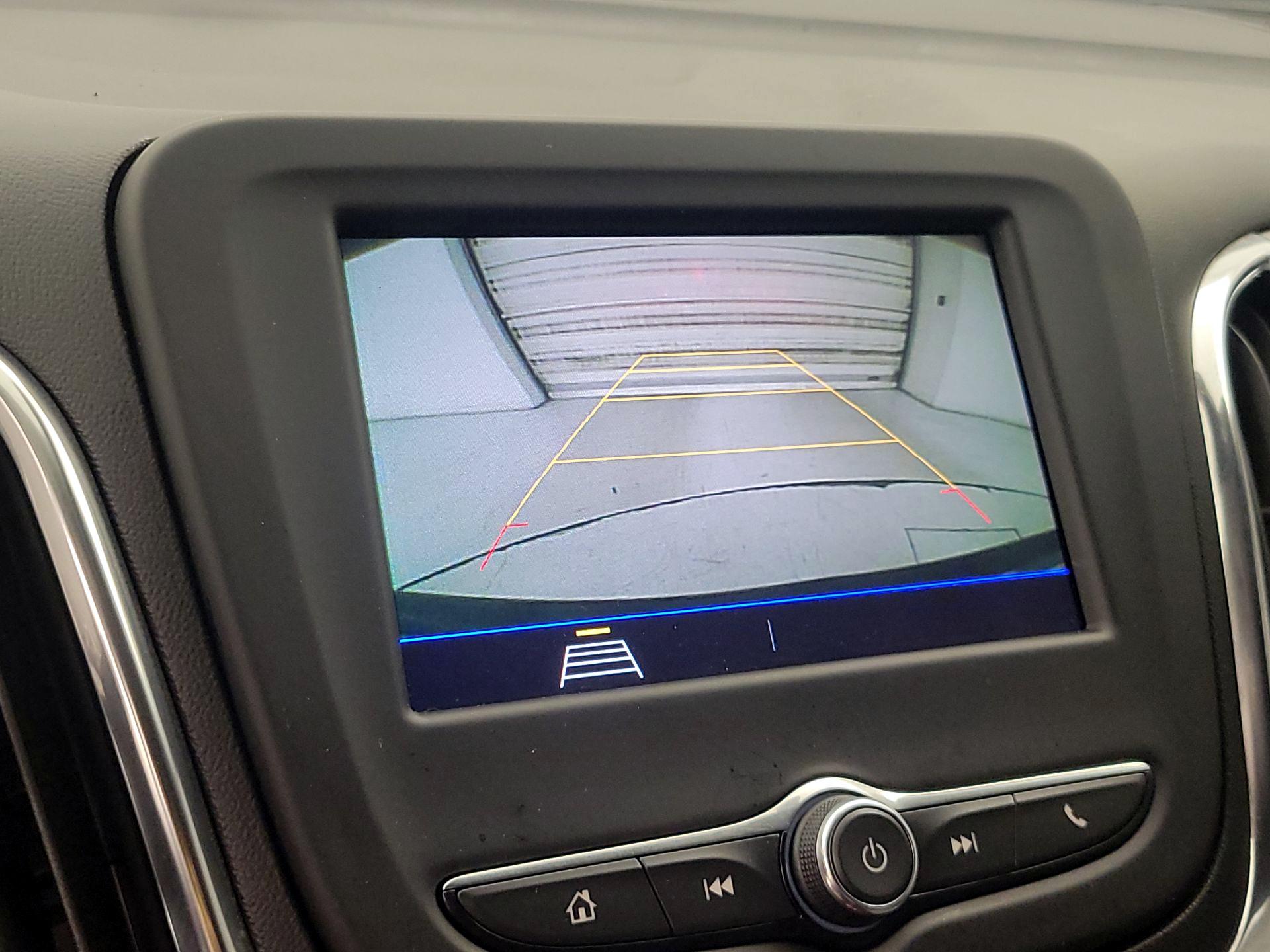 Thumbnail: 2021 Chevrolet Equinox - 14
