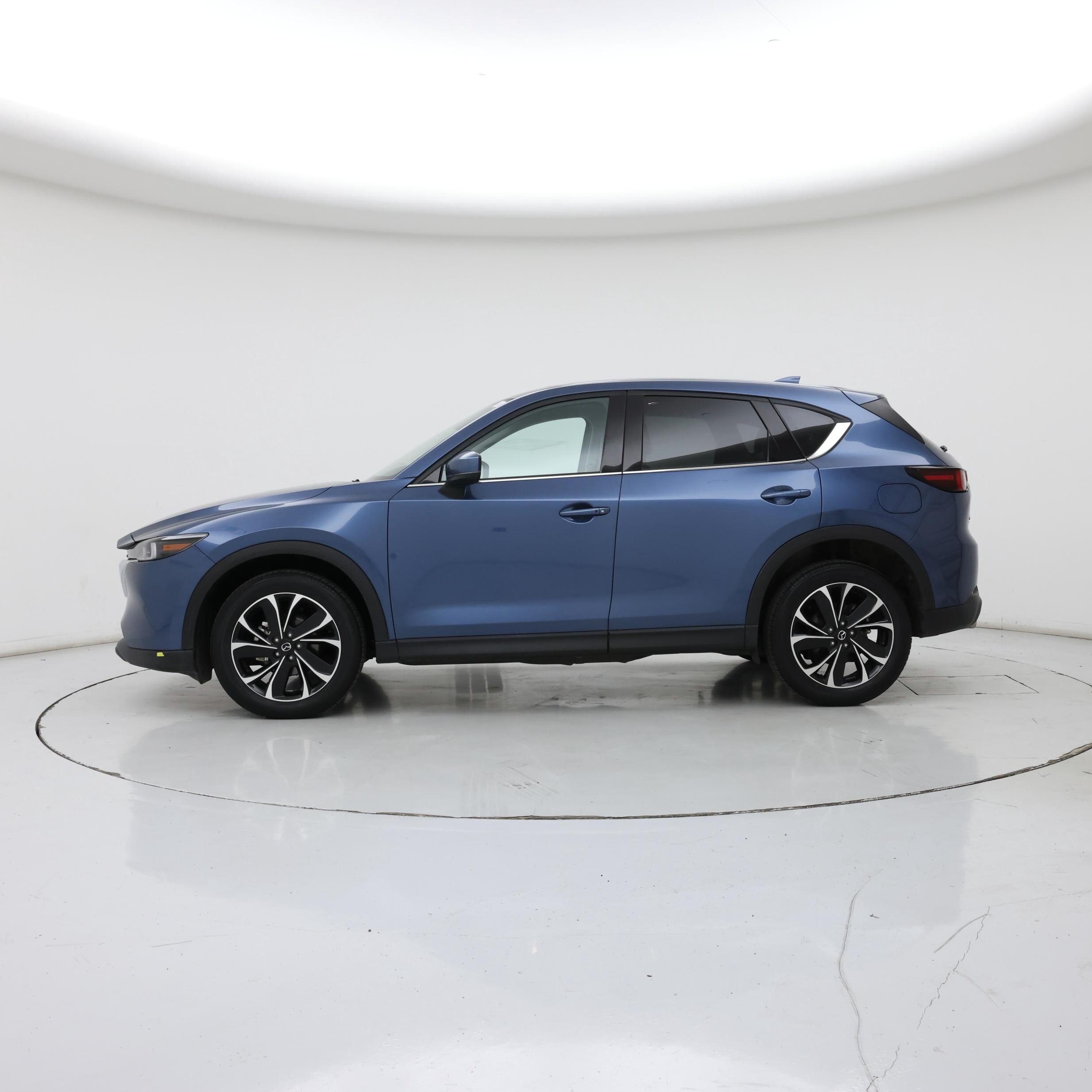 Thumbnail: 2023 Mazda CX-5 - 3