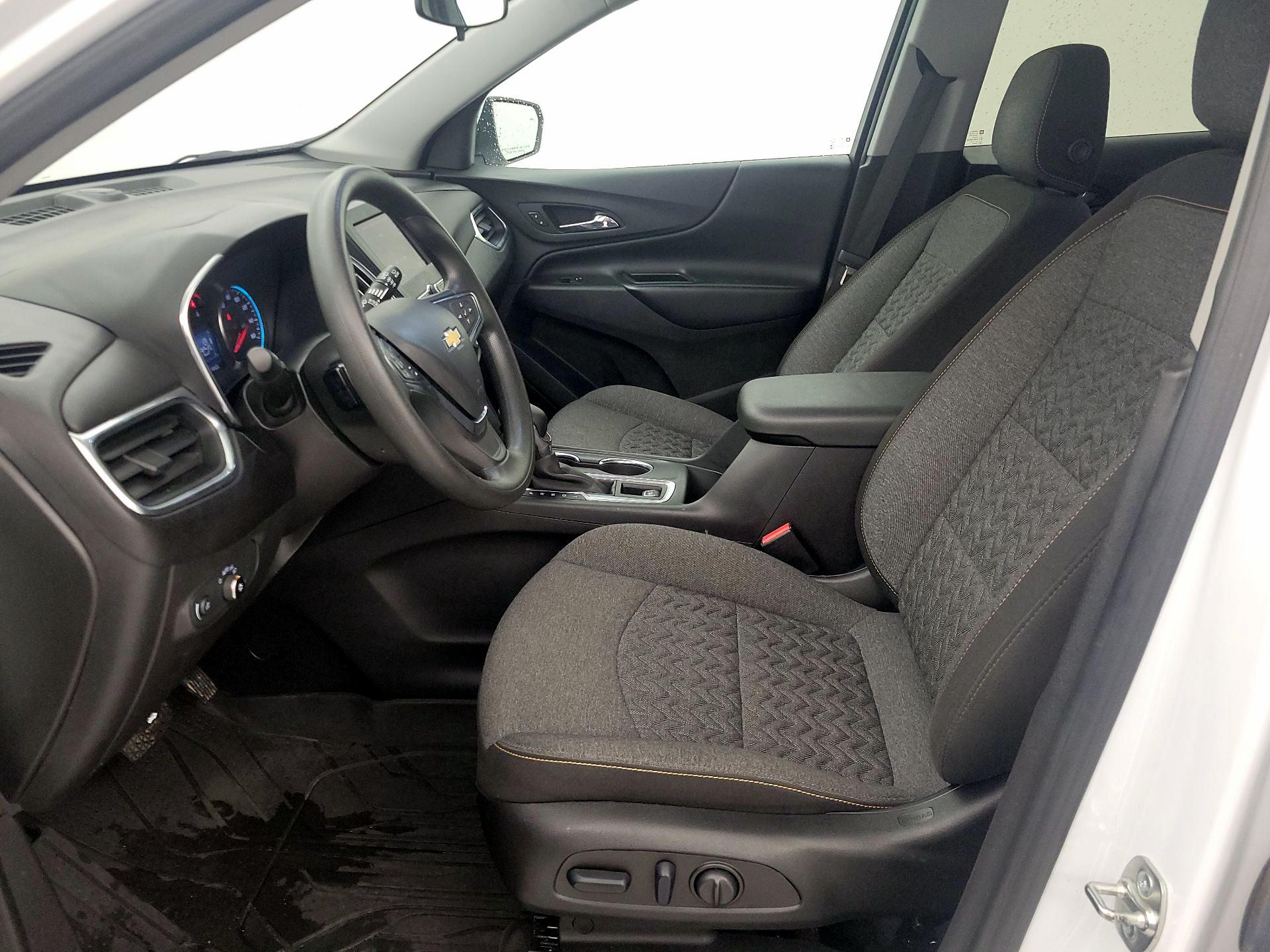 Thumbnail: 2023 Chevrolet Equinox - 11