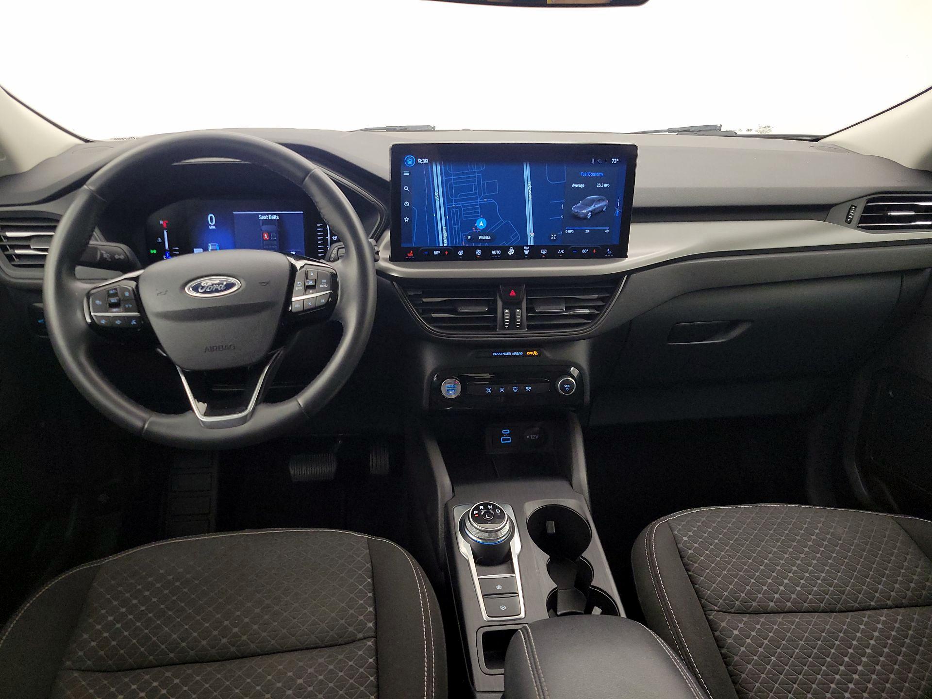Thumbnail: 2023 Ford Escape - 9