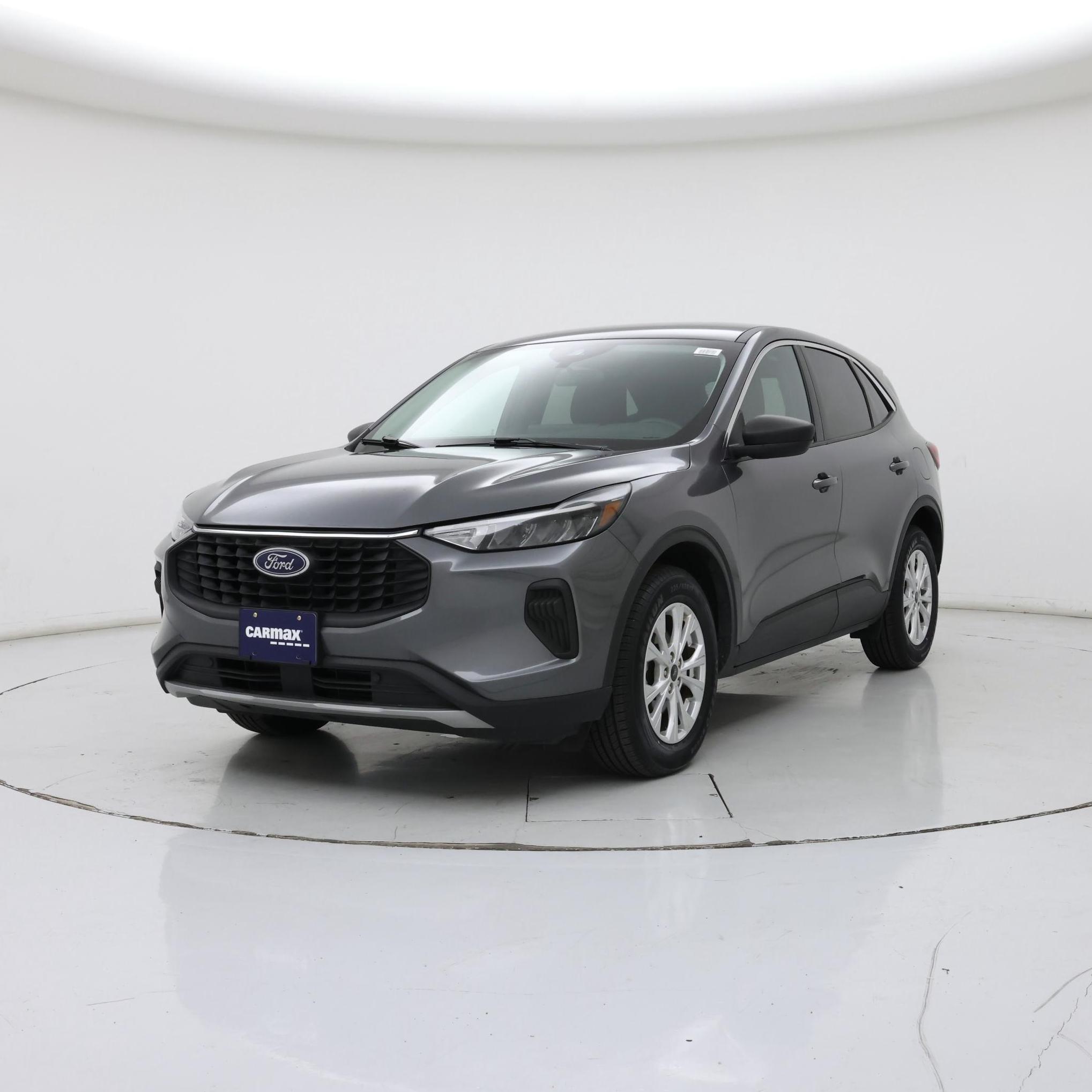 Thumbnail: 2023 Ford Escape - 4