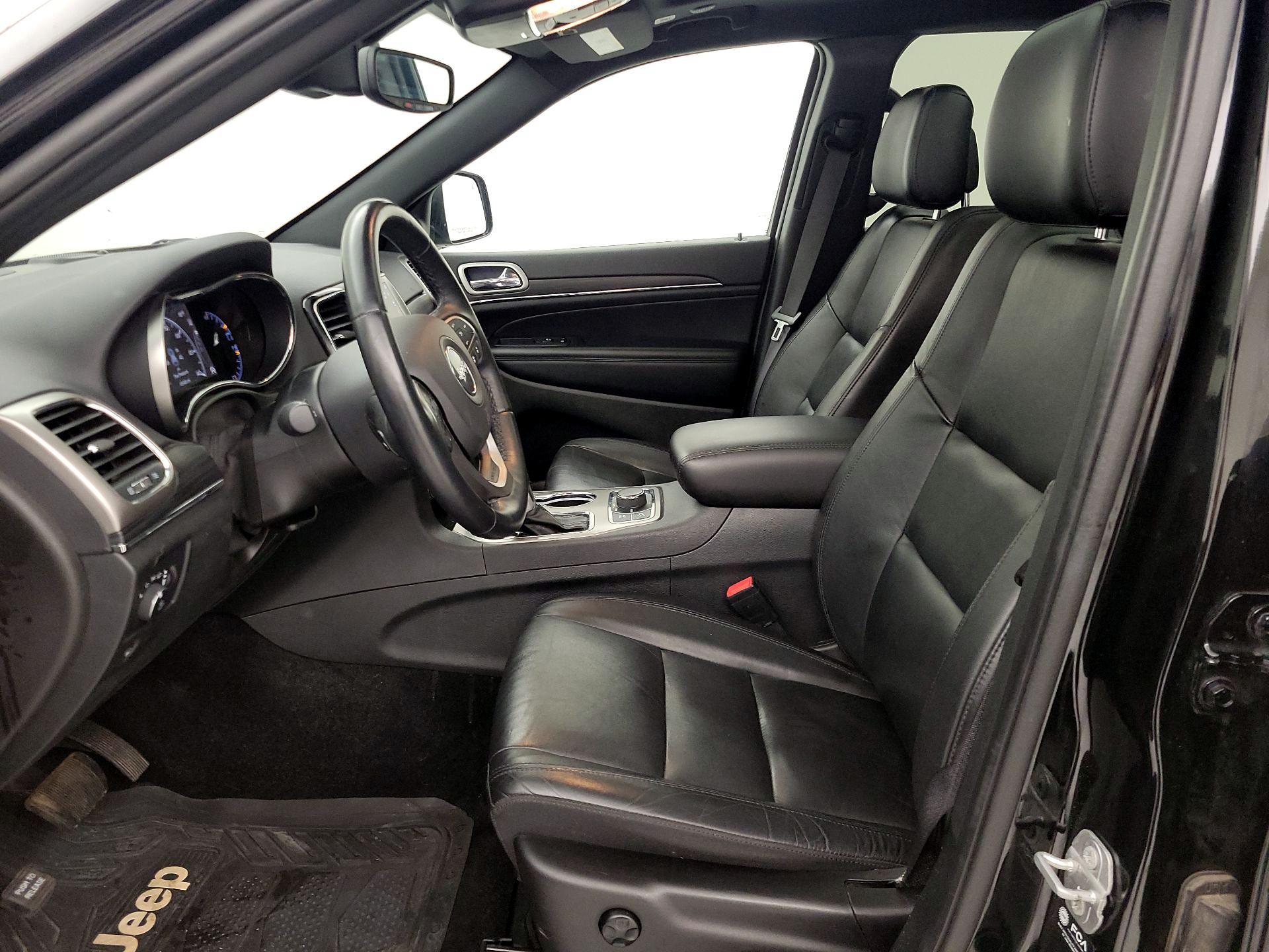 Thumbnail: 2022 Jeep Grand Cherokee - 11