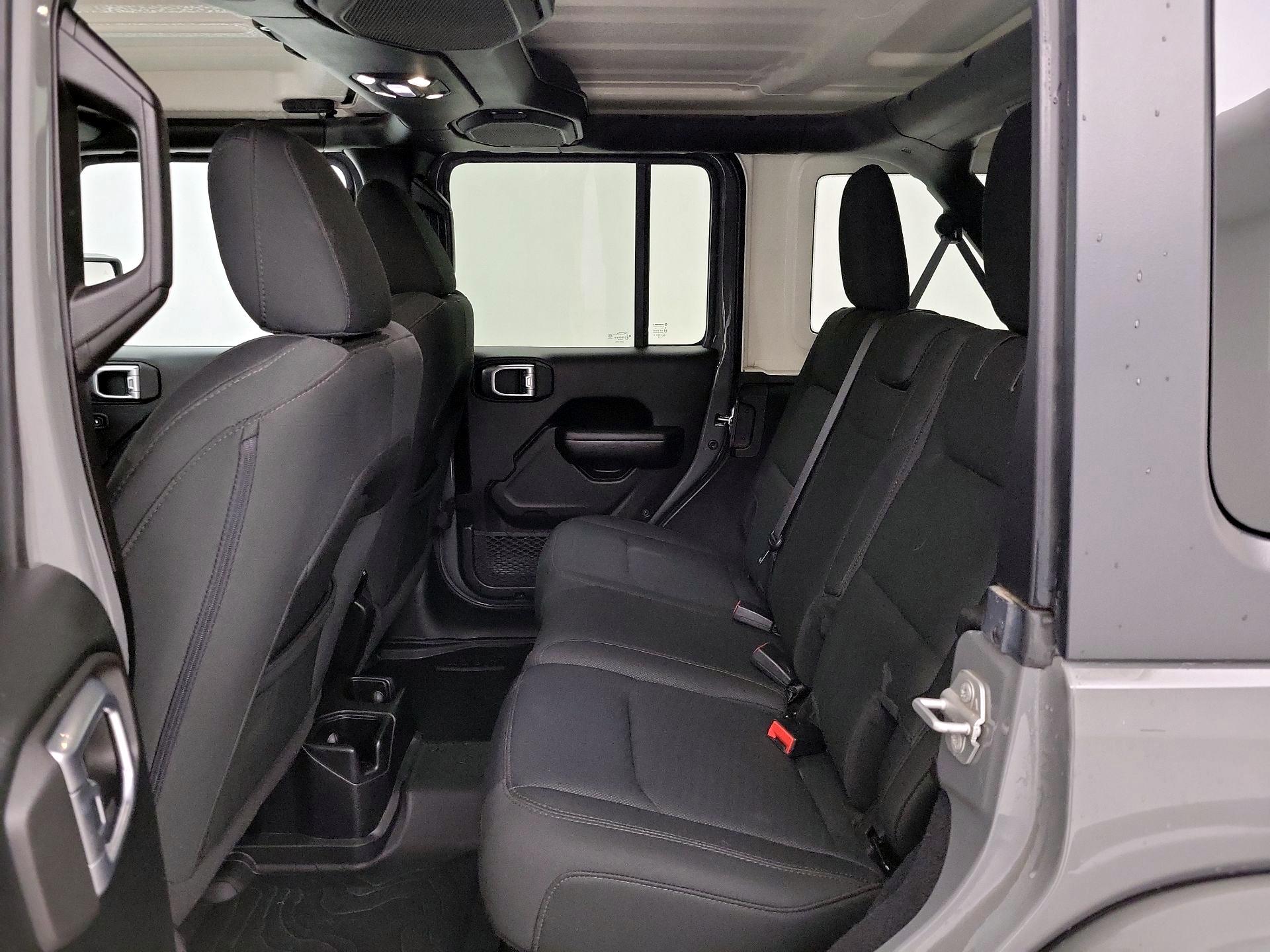 Thumbnail: 2019 Jeep Wrangler - 19