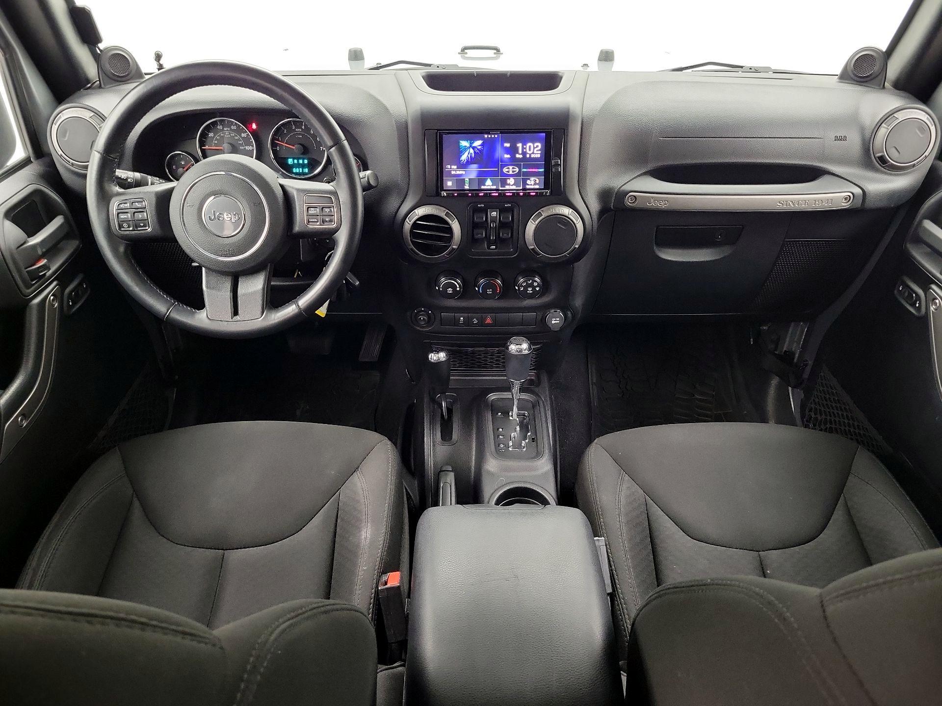 Thumbnail: 2014 Jeep Wrangler - 9