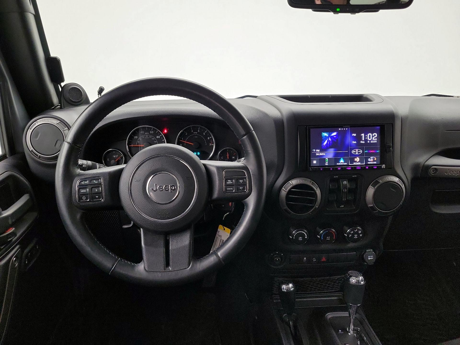 Thumbnail: 2014 Jeep Wrangler - 10
