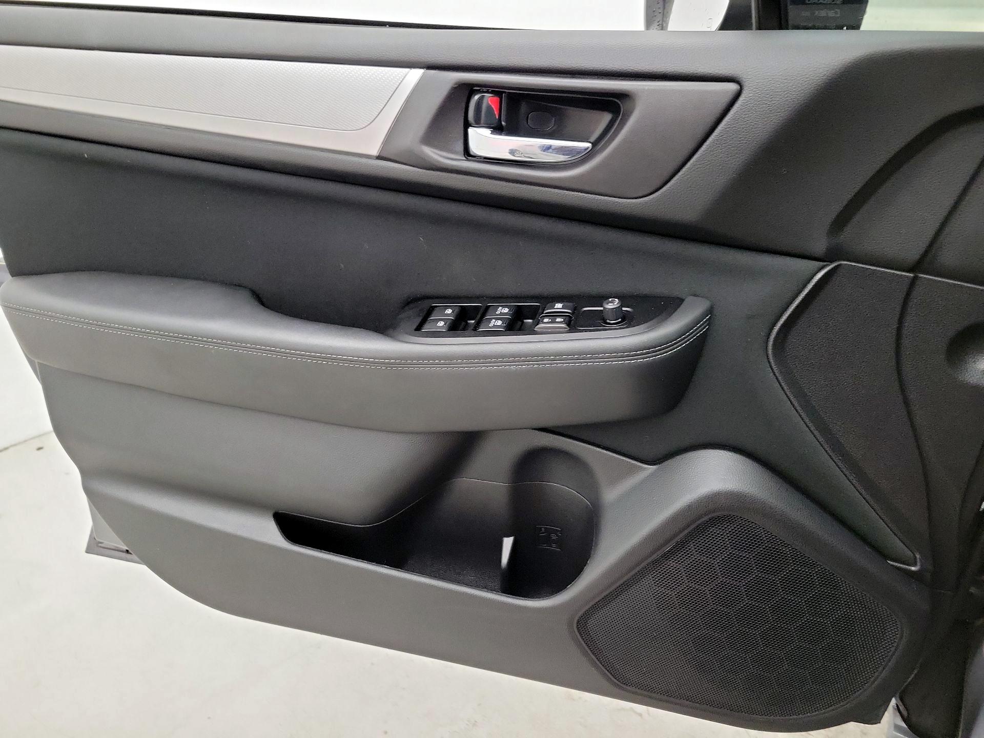 Thumbnail: 2019 Subaru Legacy - 12