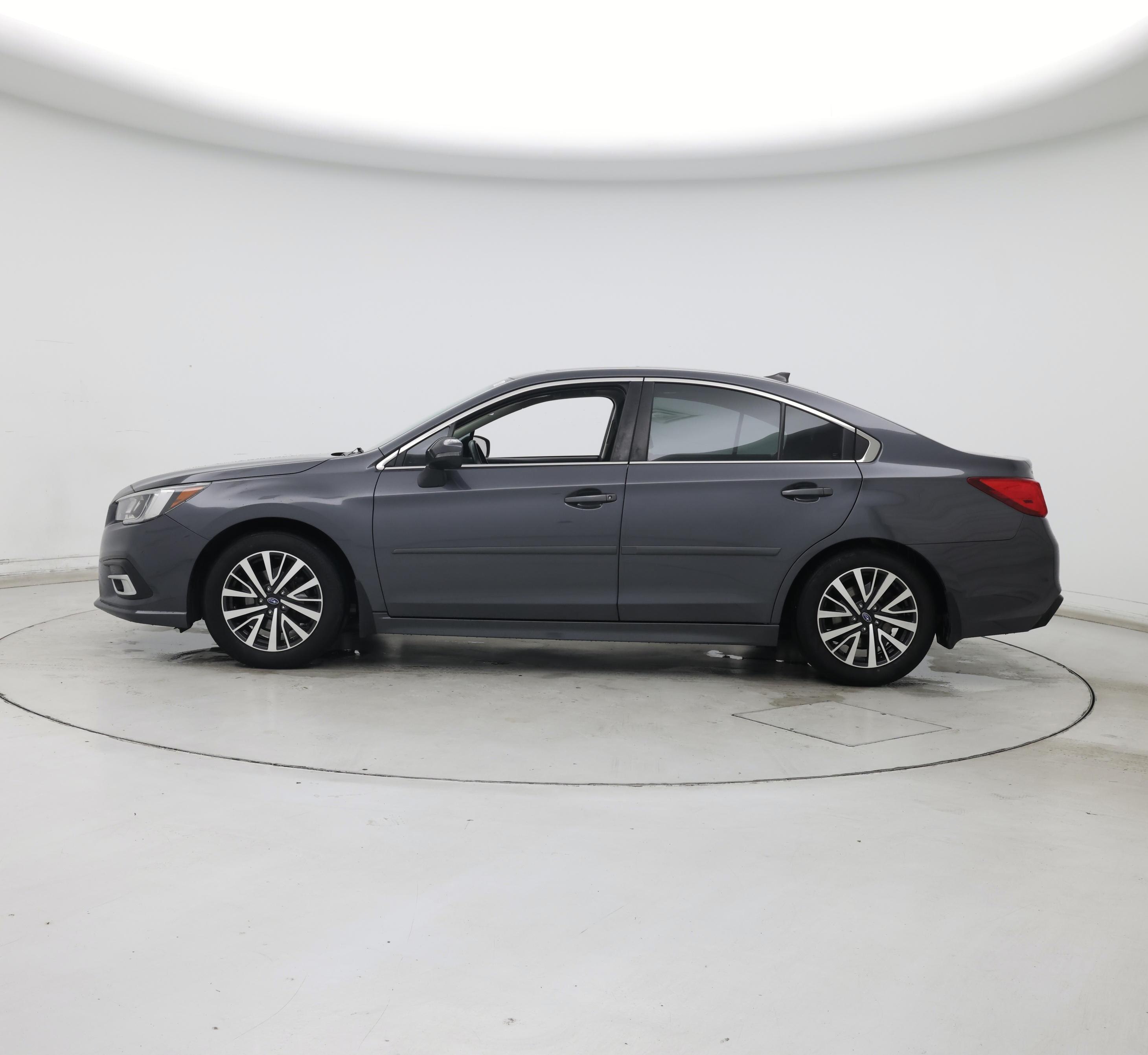 Thumbnail: 2019 Subaru Legacy - 3