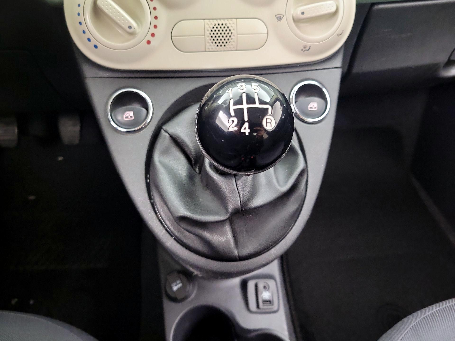 Thumbnail: 2015 Fiat 500 - 16