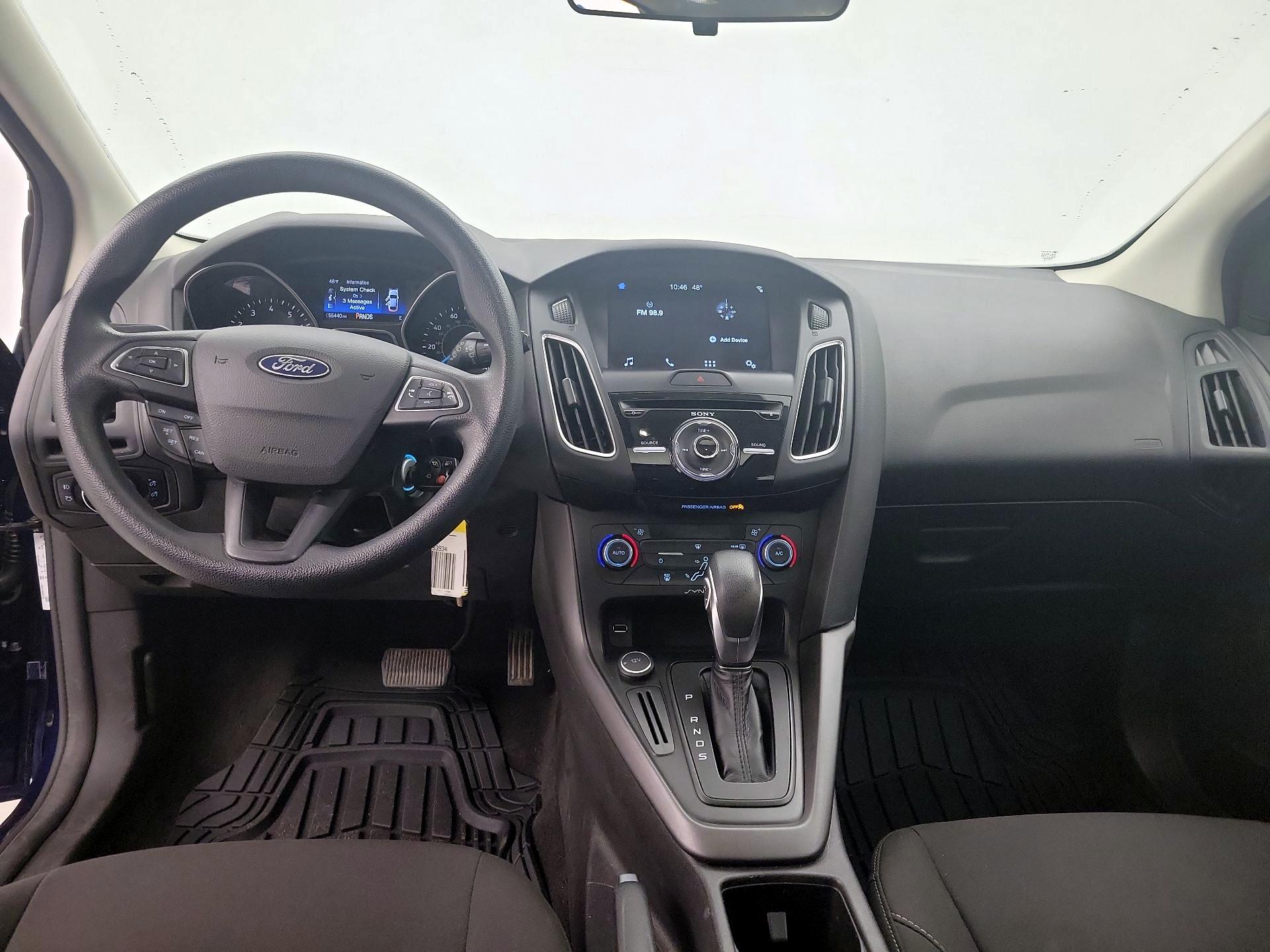 Thumbnail: 2017 Ford Focus - 9