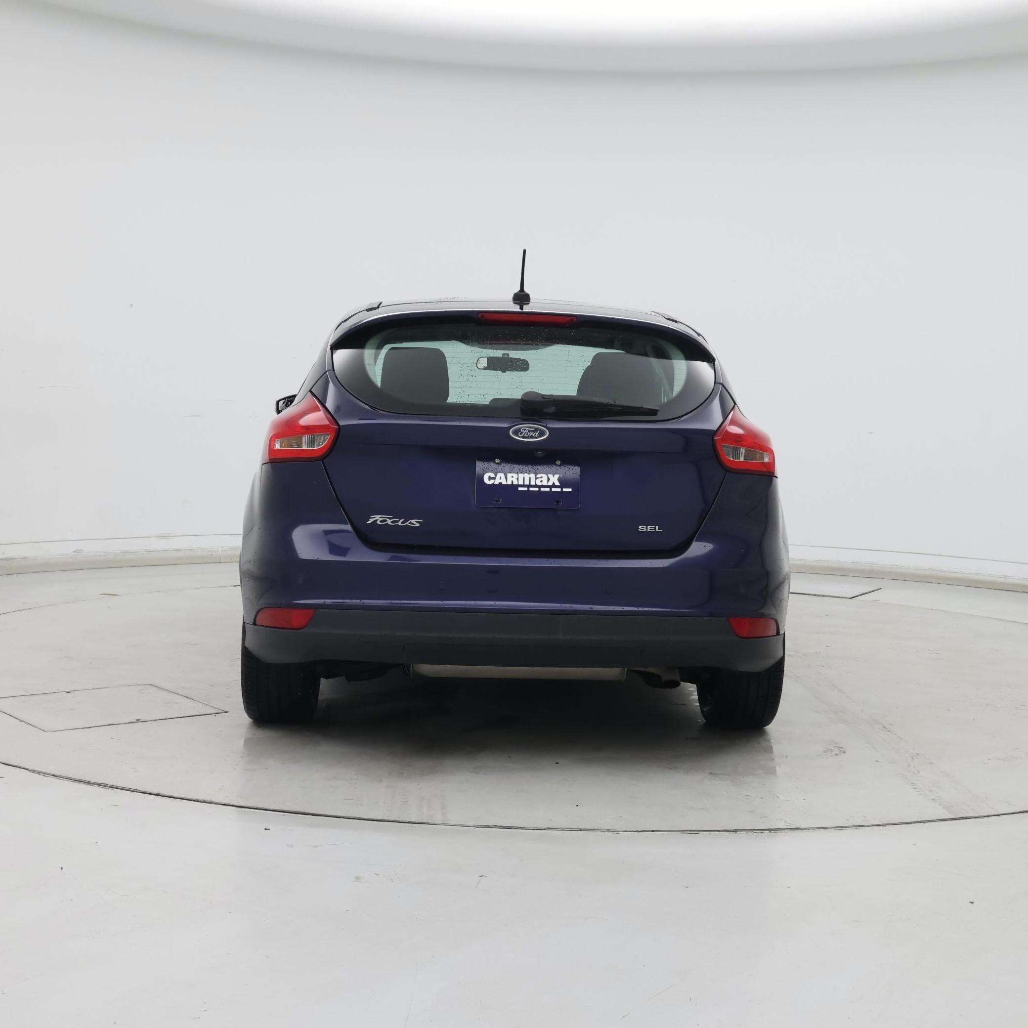 Thumbnail: 2017 Ford Focus - 6
