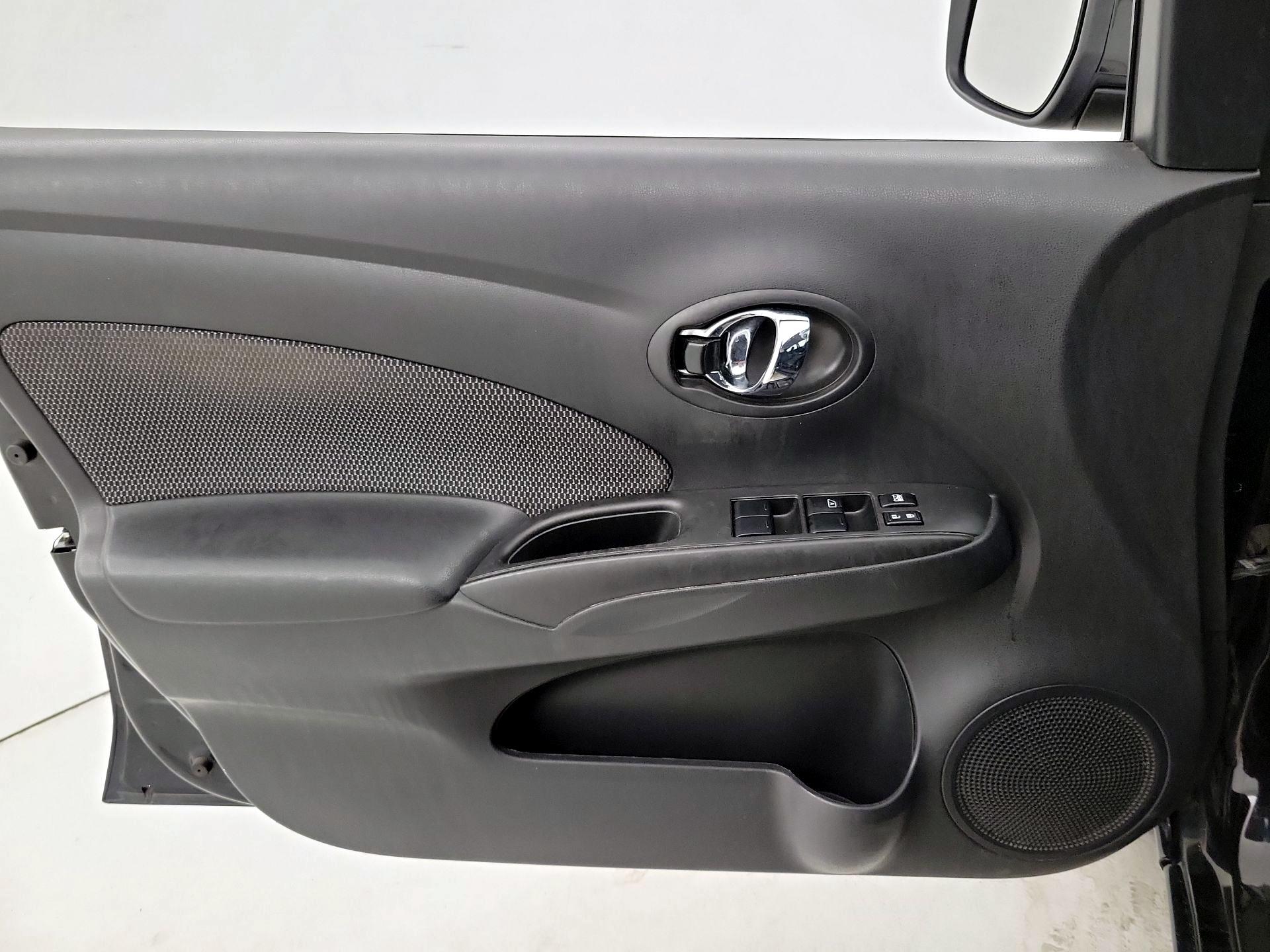 Thumbnail: 2015 Nissan Versa - 12