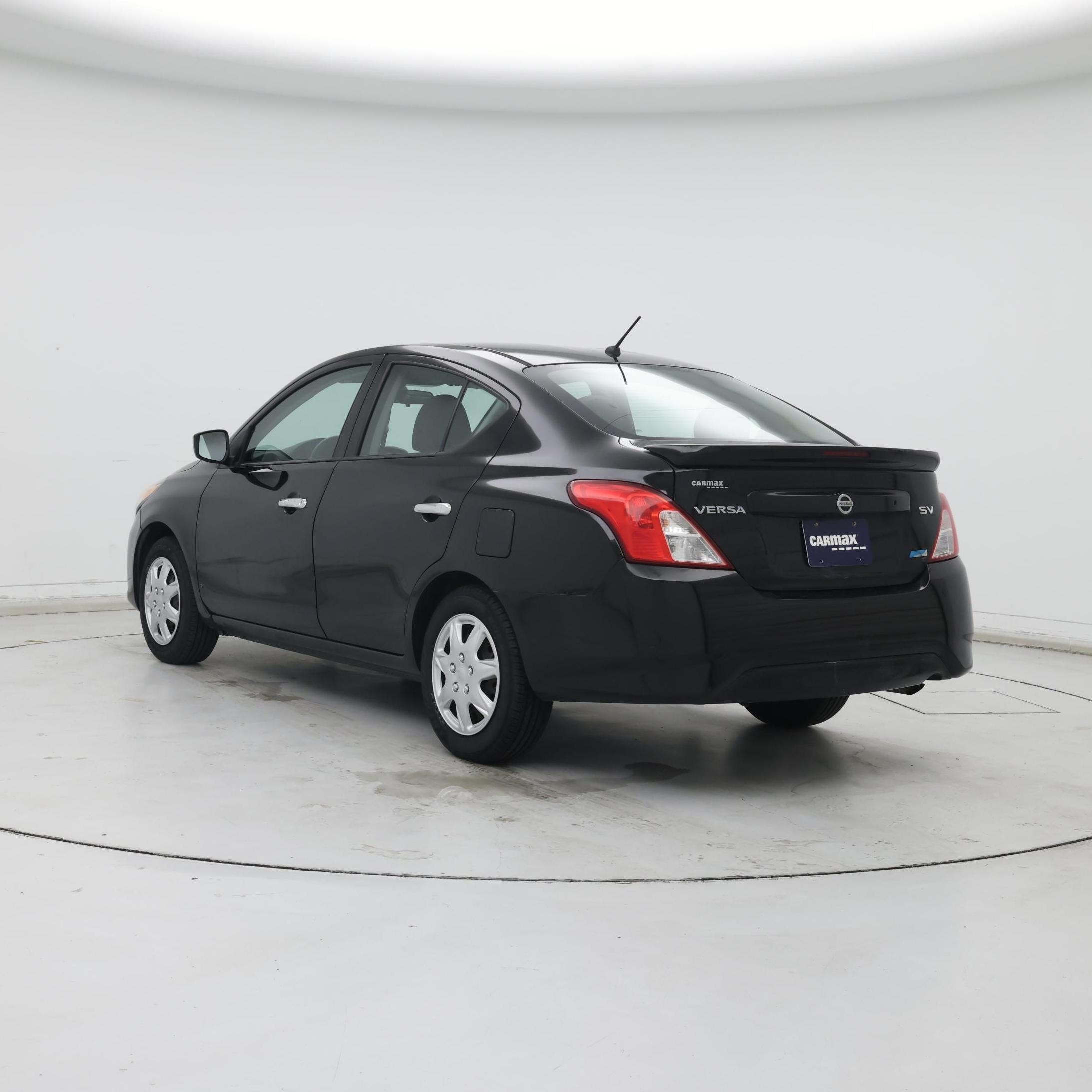 Thumbnail: 2015 Nissan Versa - 2
