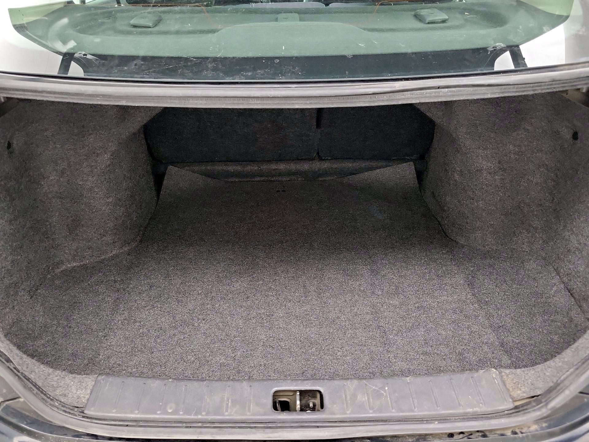 Thumbnail: 2015 Nissan Versa - 19