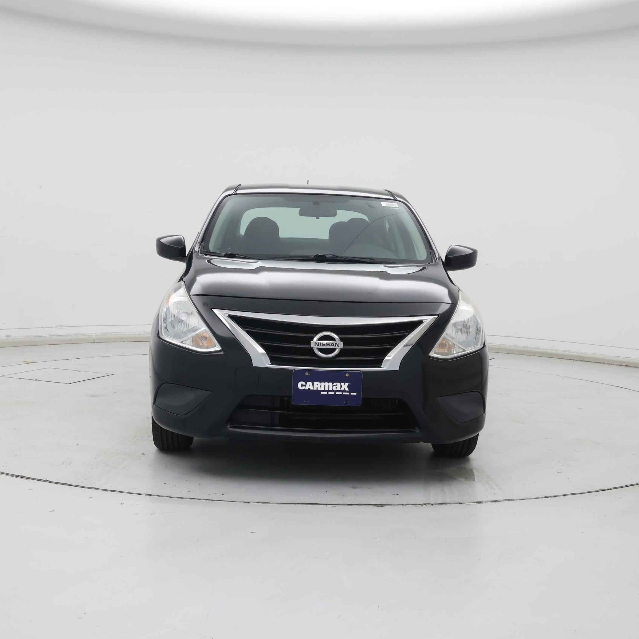 Thumbnail: 2015 Nissan Versa - 5