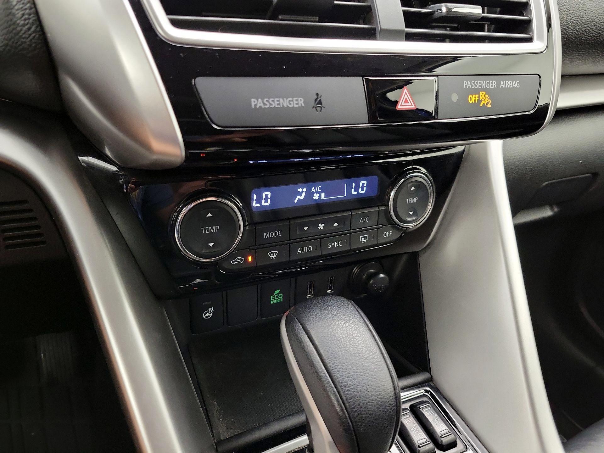 Thumbnail: 2019 Mitsubishi Eclipse Cross - 16
