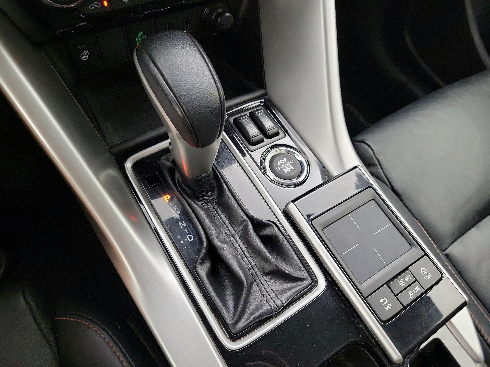 Thumbnail: 2019 Mitsubishi Eclipse Cross - 17