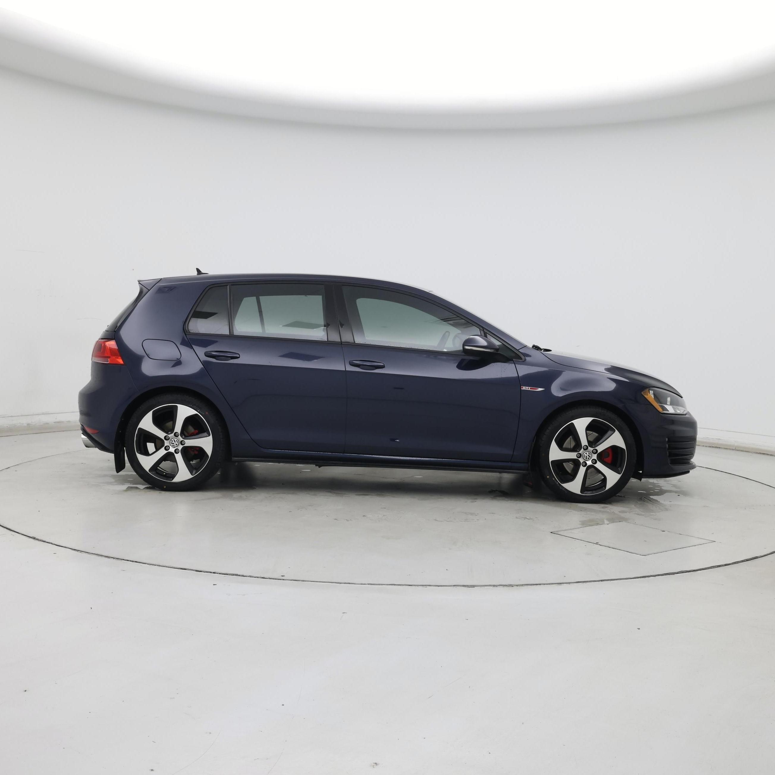 Thumbnail: 2017 Volkswagen Golf - 7