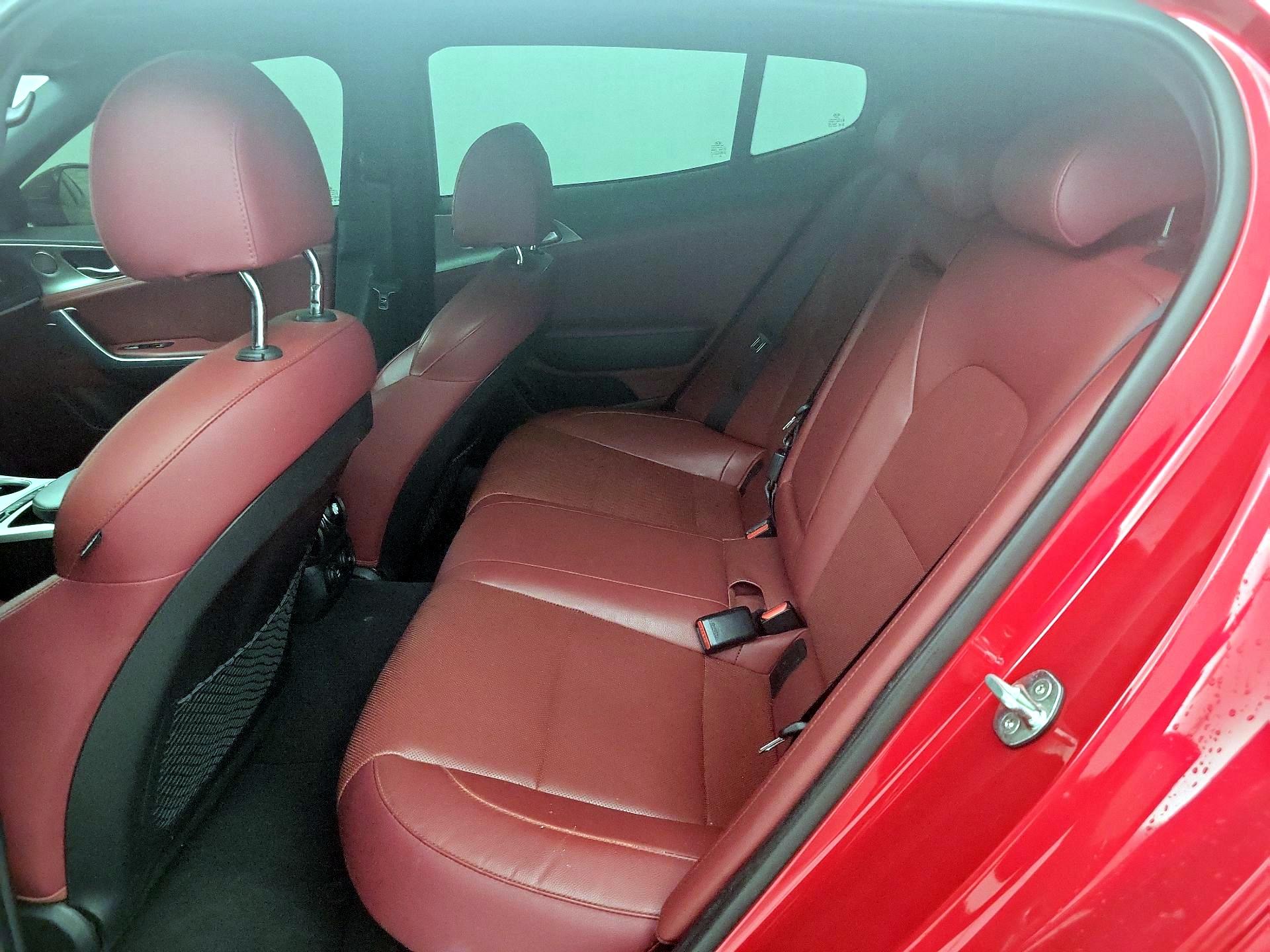 Thumbnail: 2018 Kia Stinger - 20