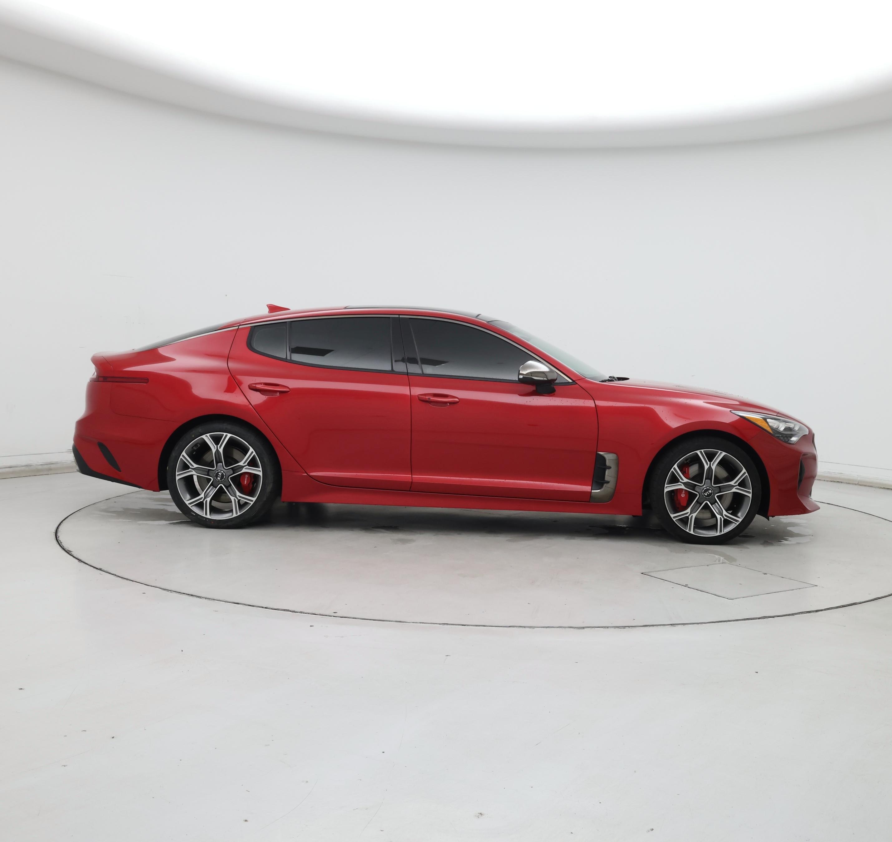 Thumbnail: 2018 Kia Stinger - 7