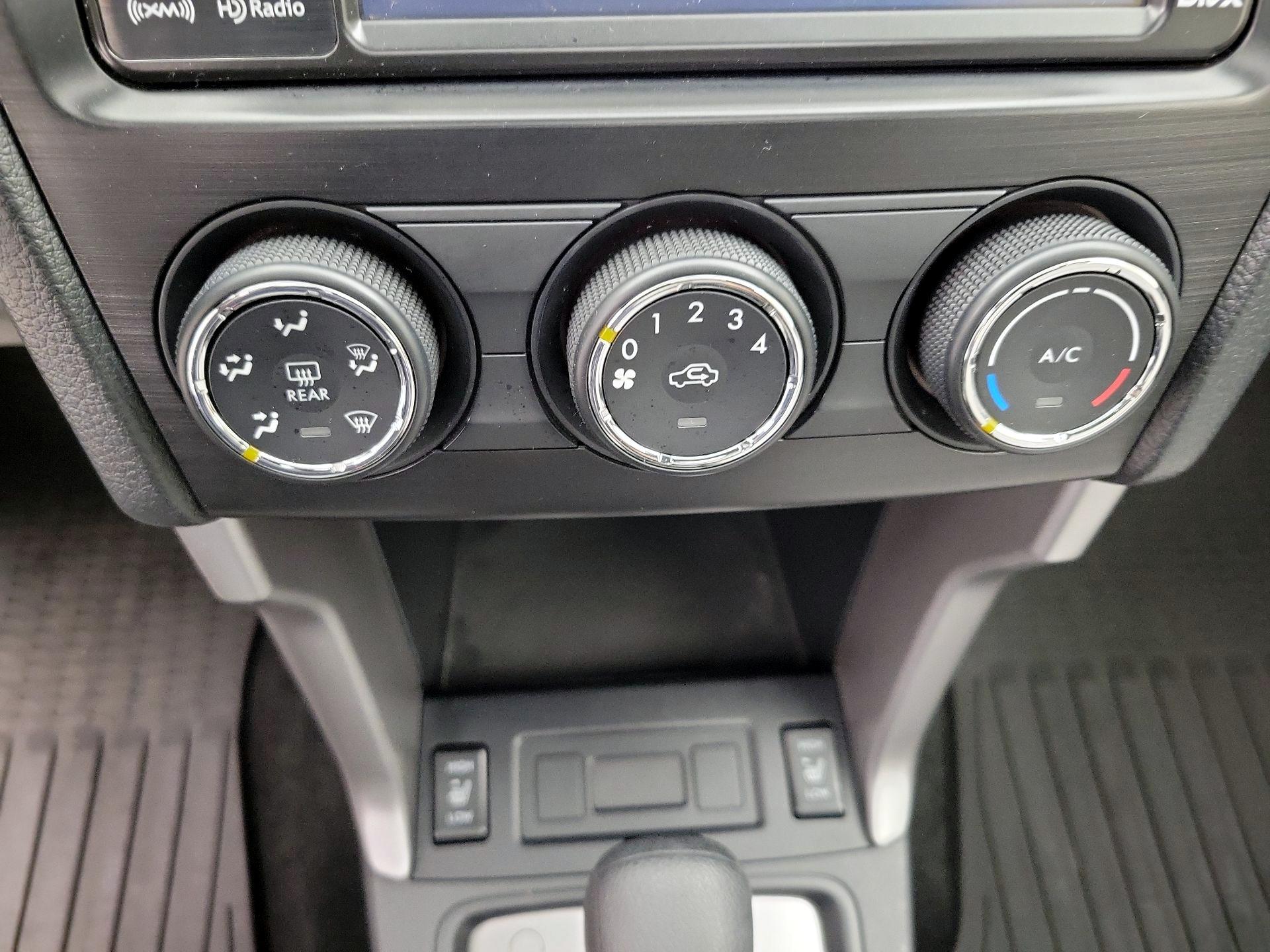 Thumbnail: 2015 Subaru Forester - 16