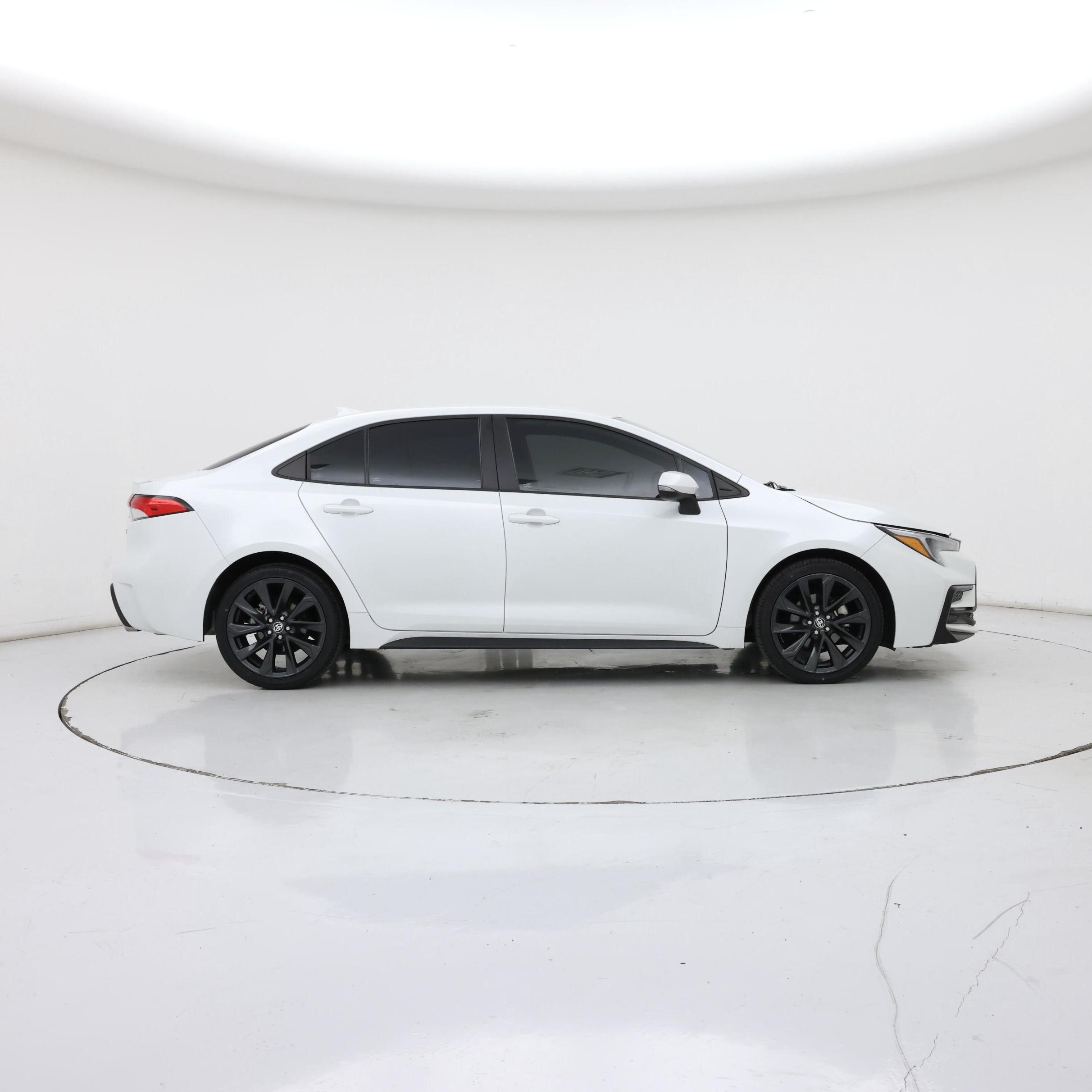 Thumbnail: 2023 Toyota Corolla - 7