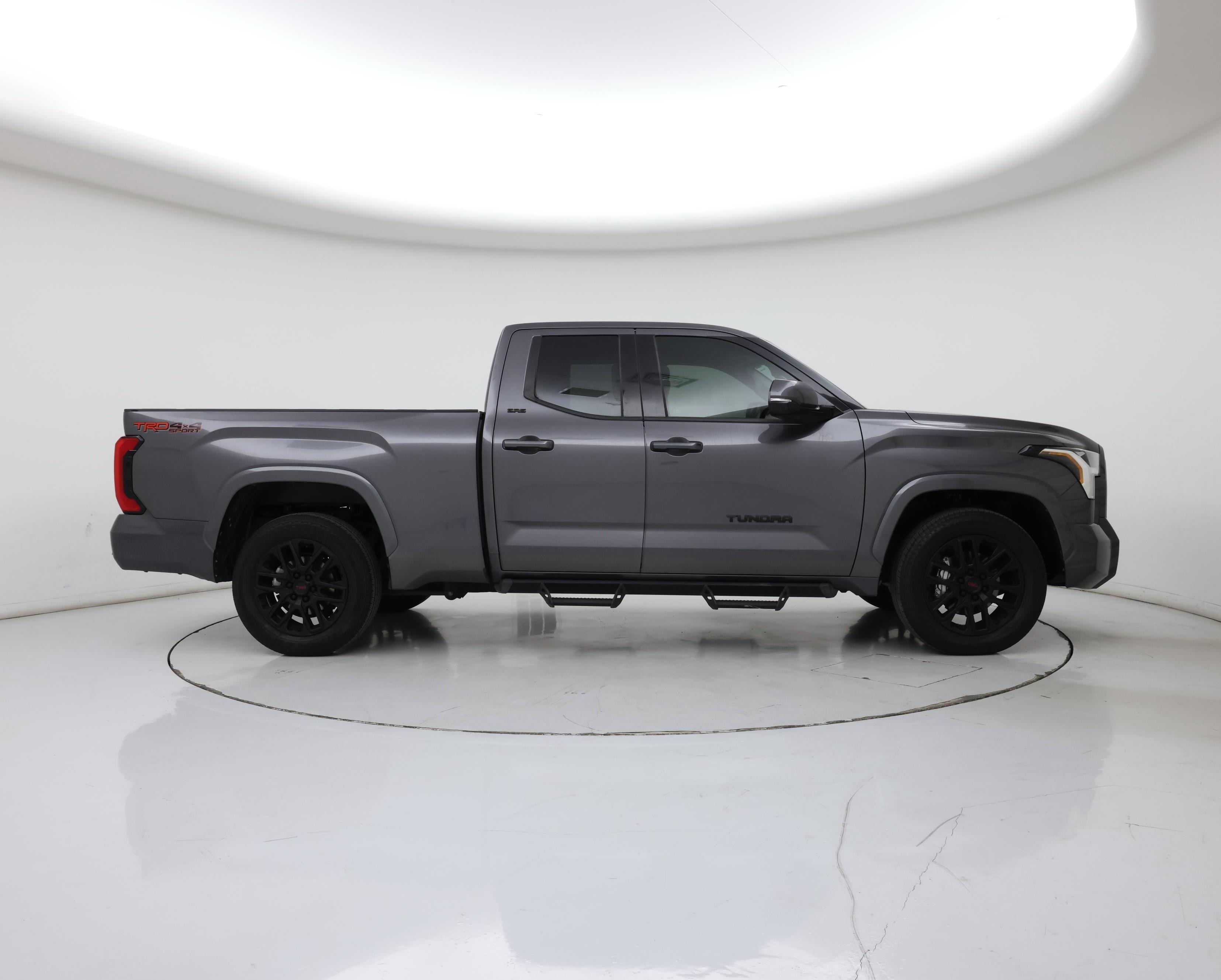 Thumbnail: 2022 Toyota Tundra - 7