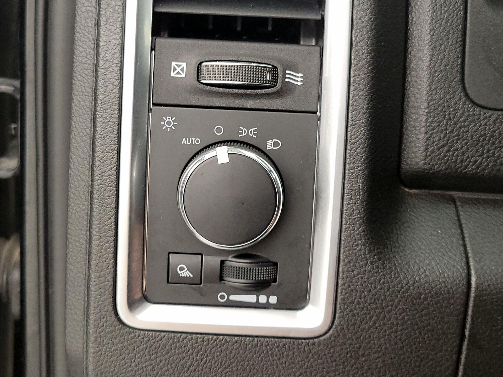 Thumbnail: 2023 RAM 1500 Classic - 13