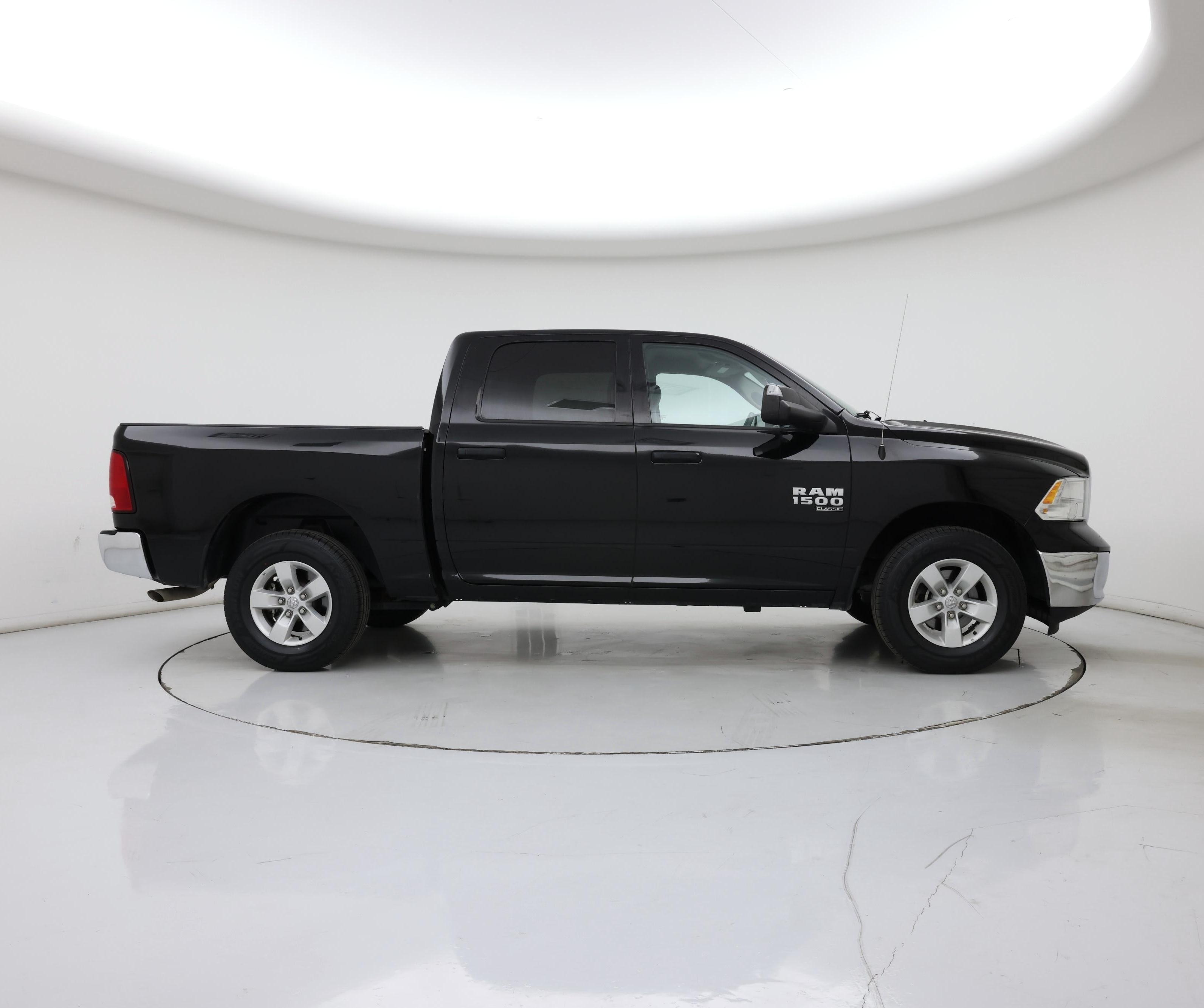 Thumbnail: 2023 RAM 1500 Classic - 7