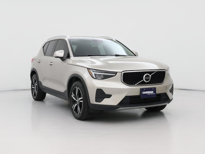 2023 Volvo XC40 B5 Core -
                  Wichita, KS