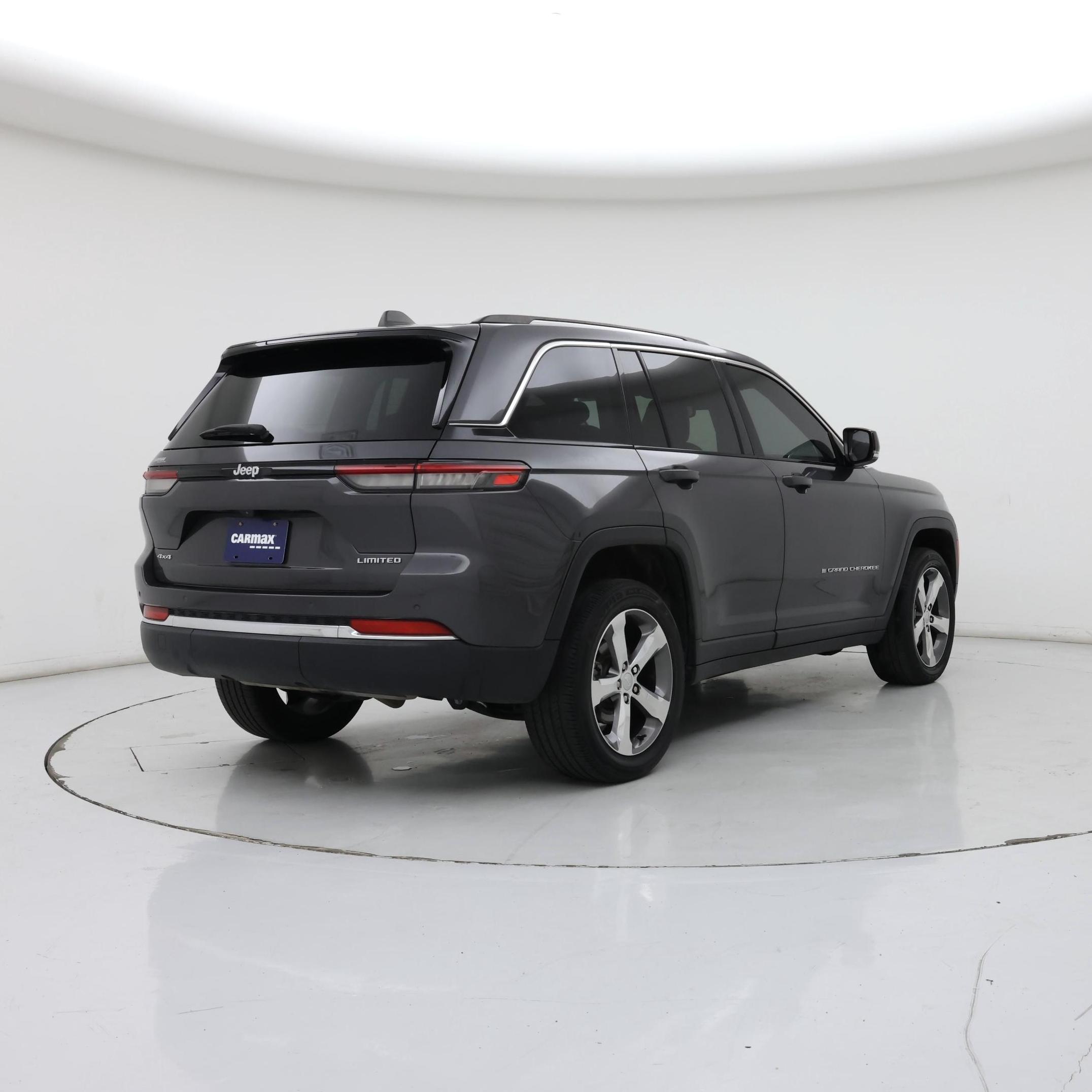 Thumbnail: 2022 Jeep Grand Cherokee - 8