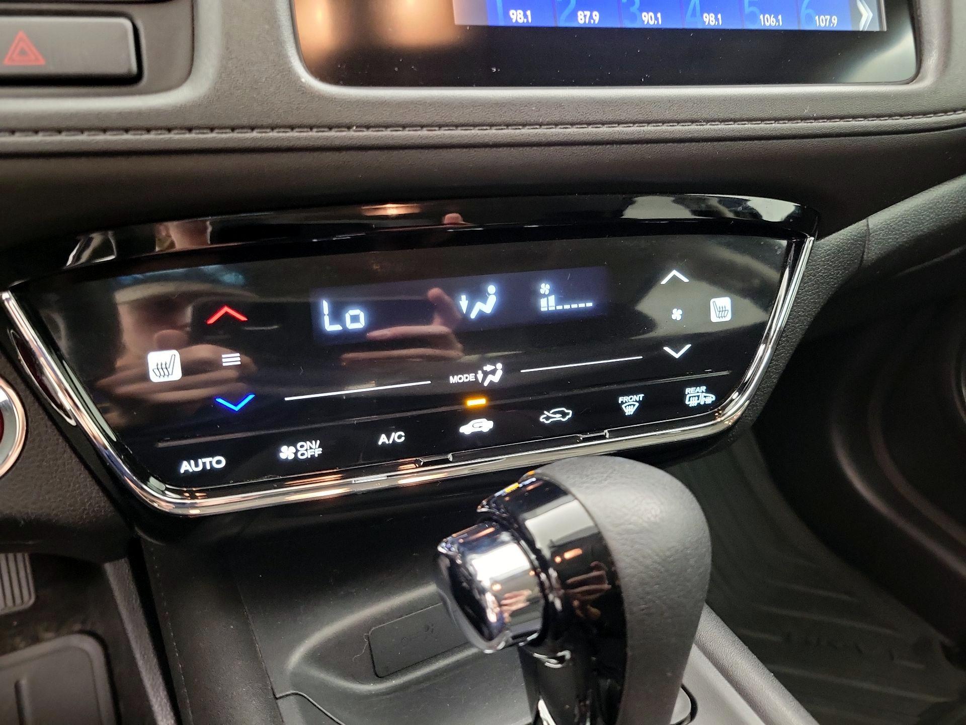 Thumbnail: 2018 Honda HR-V - 16