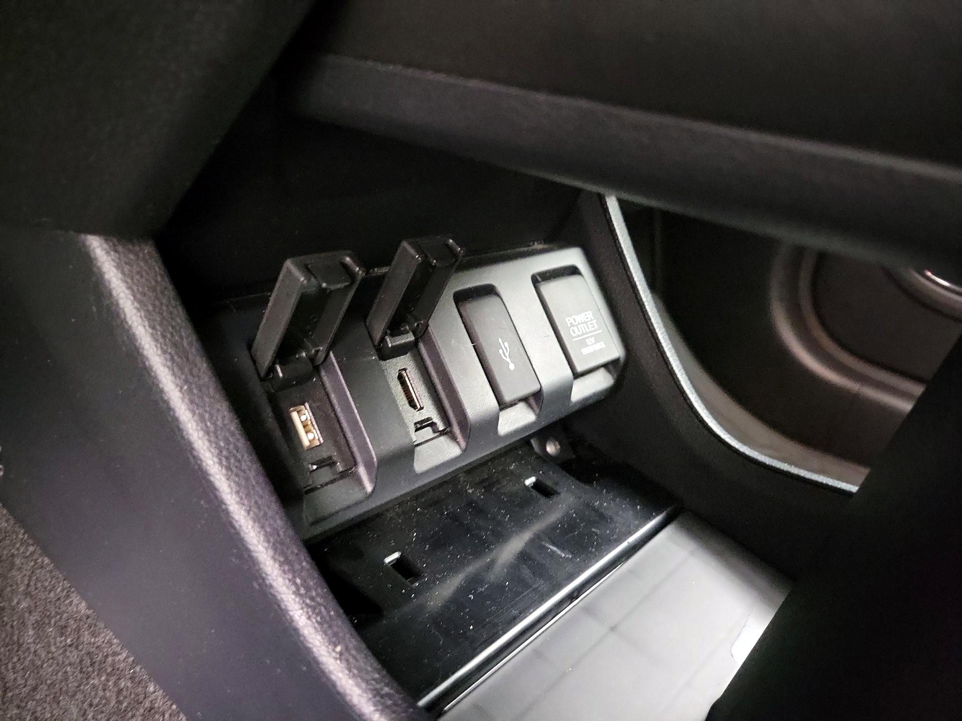 Thumbnail: 2018 Honda HR-V - 18