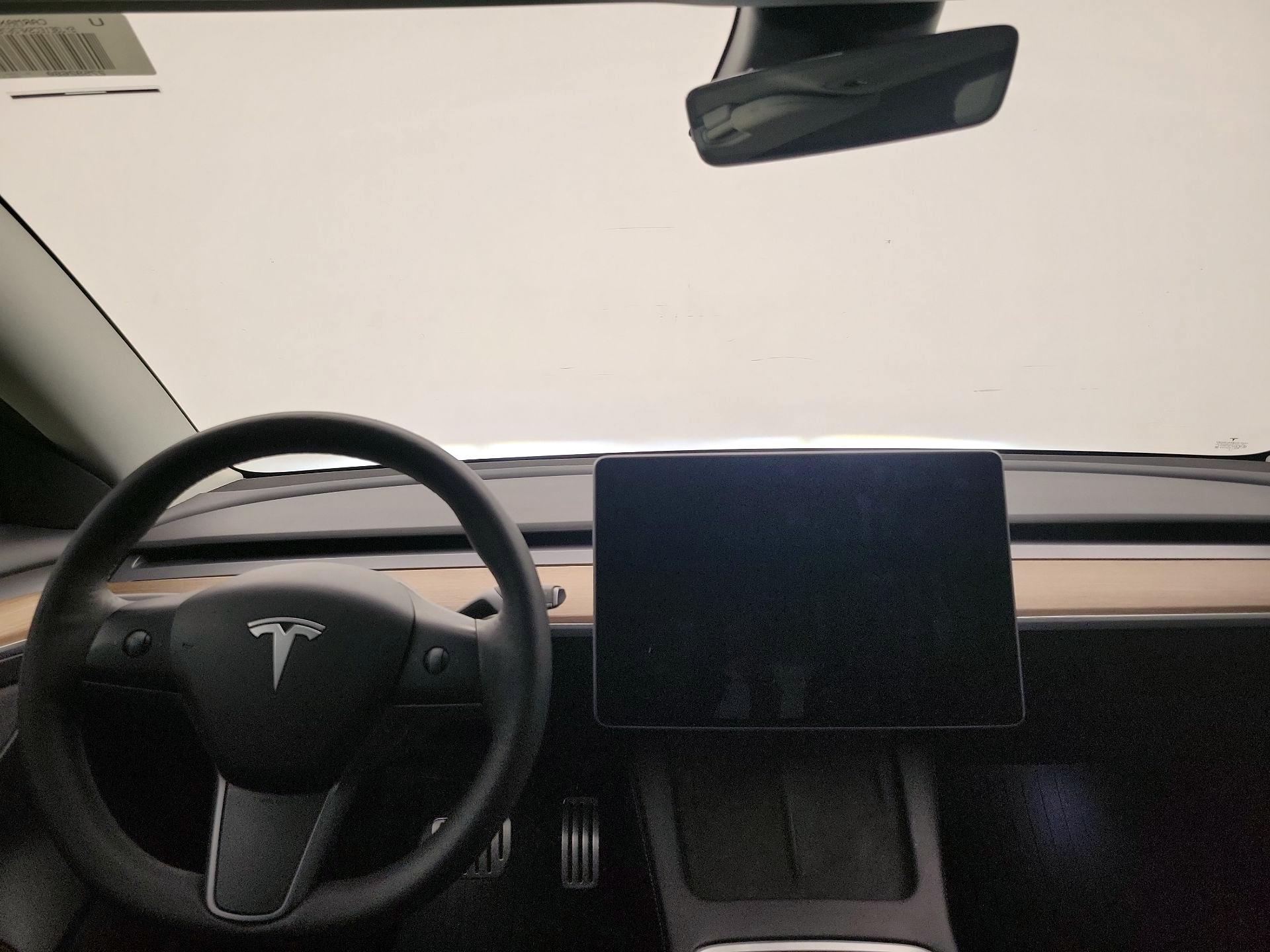 Thumbnail: 2022 Tesla Model 3 - 9