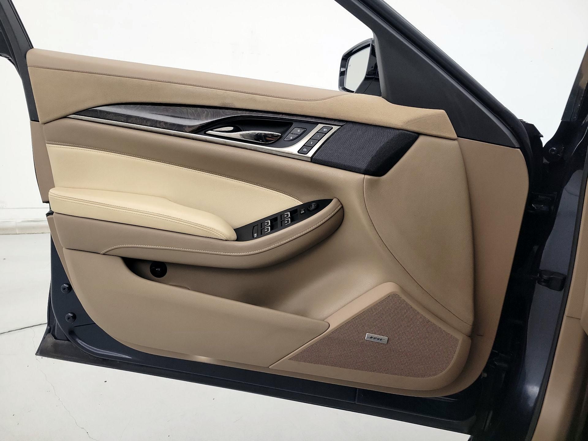 Thumbnail: 2016 Cadillac CTS - 12