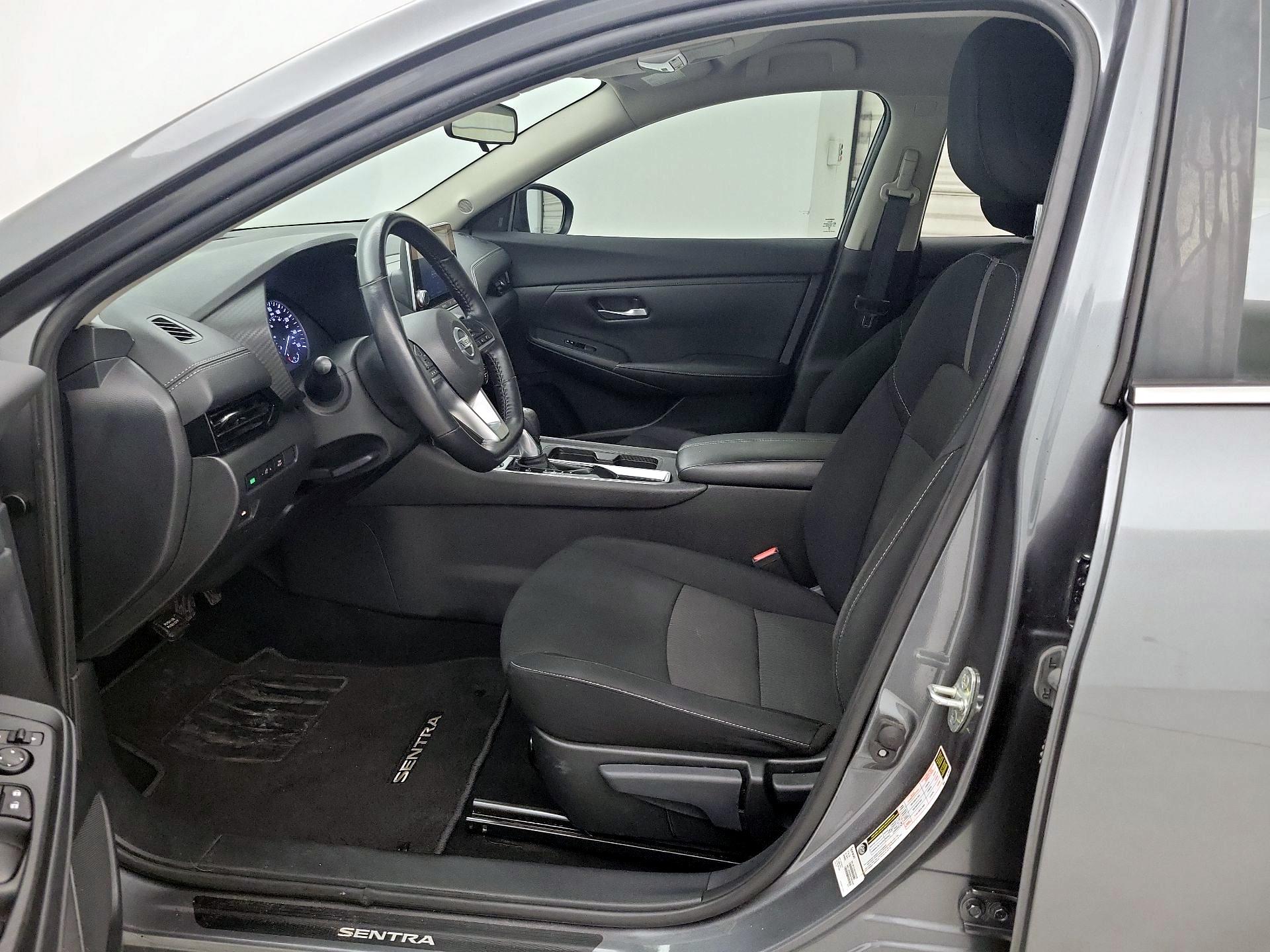 Thumbnail: 2022 Nissan Sentra - 11