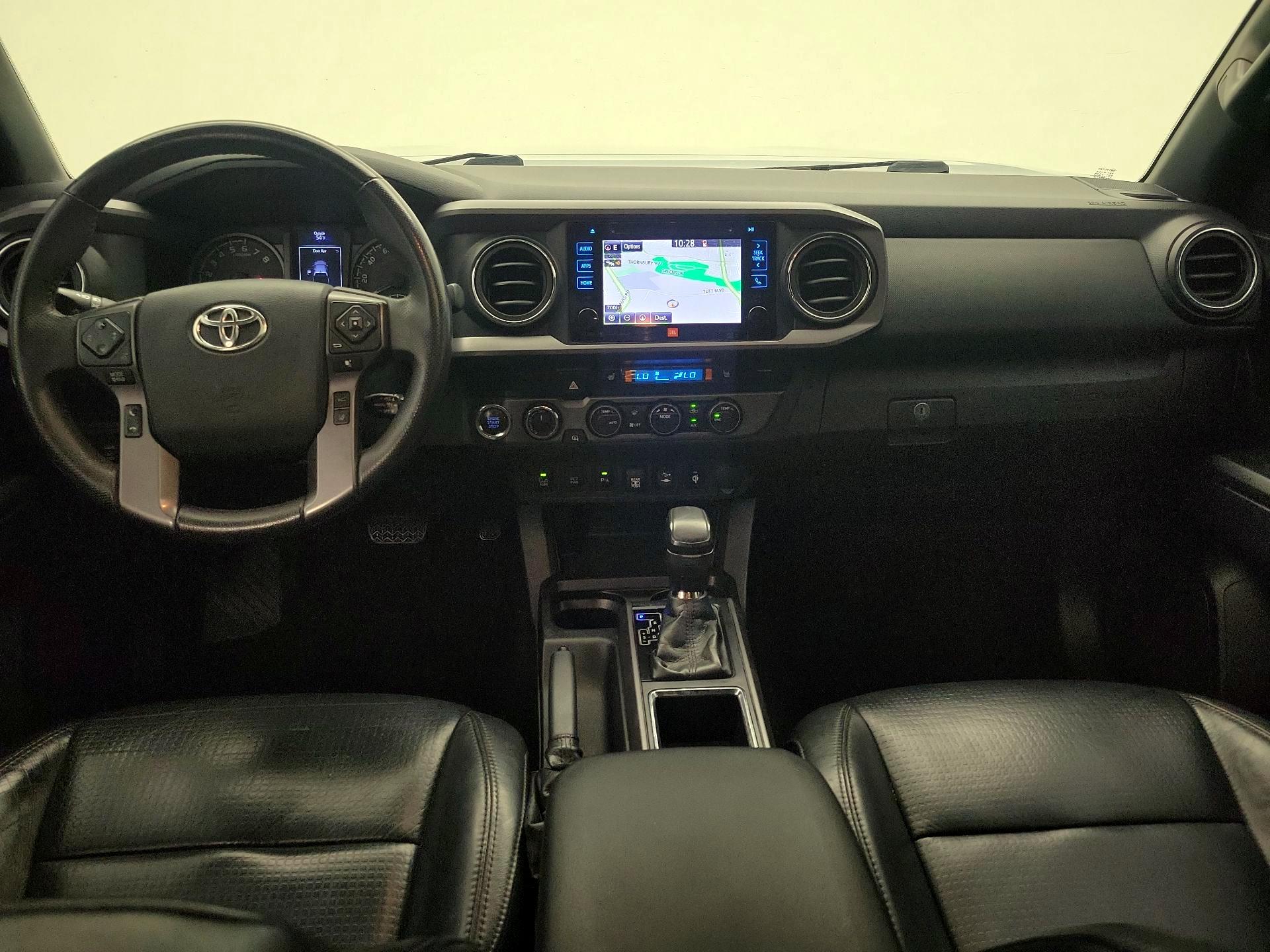 Thumbnail: 2019 Toyota Tacoma - 9