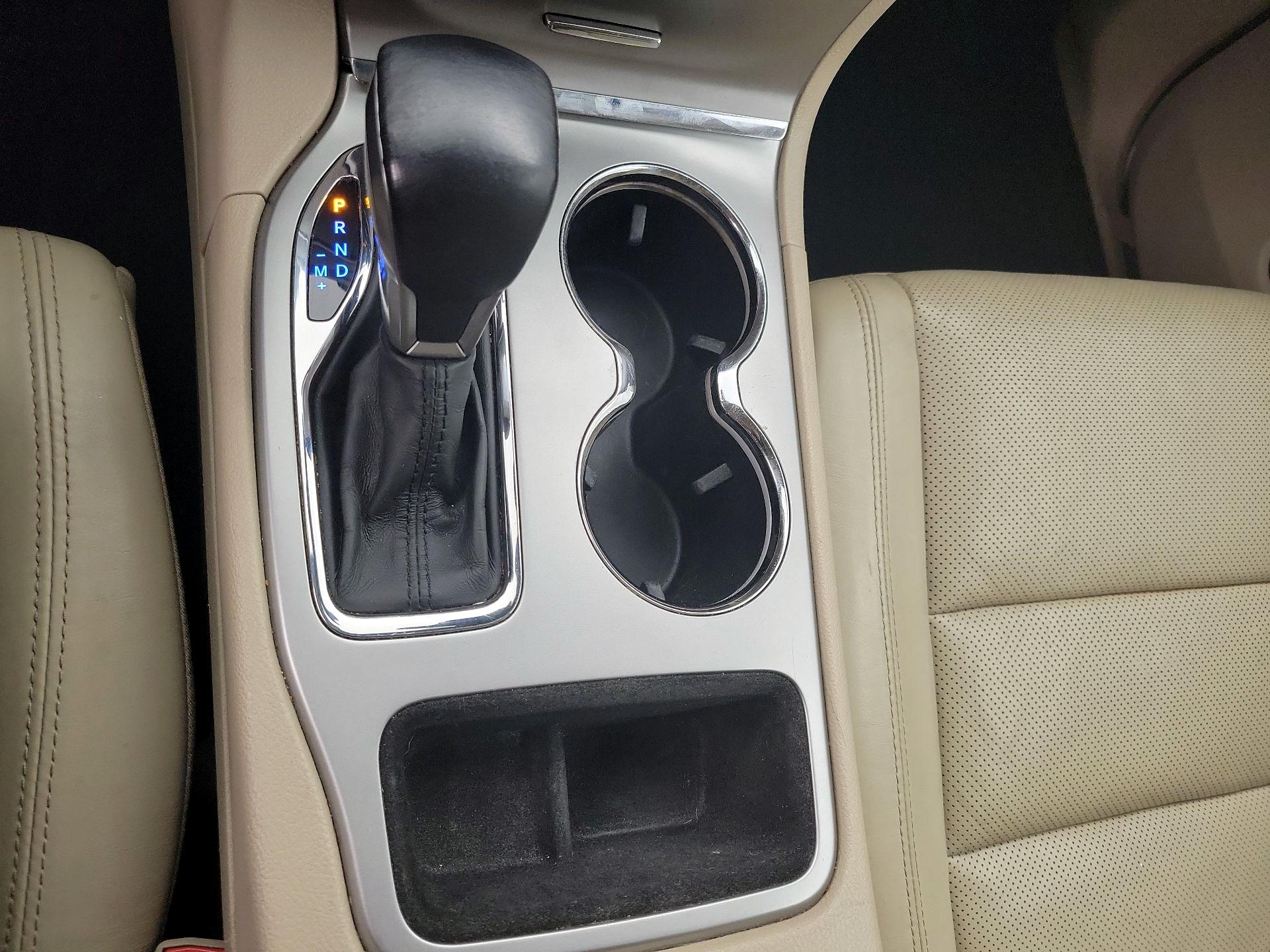 Thumbnail: 2019 Jeep Grand Cherokee - 18