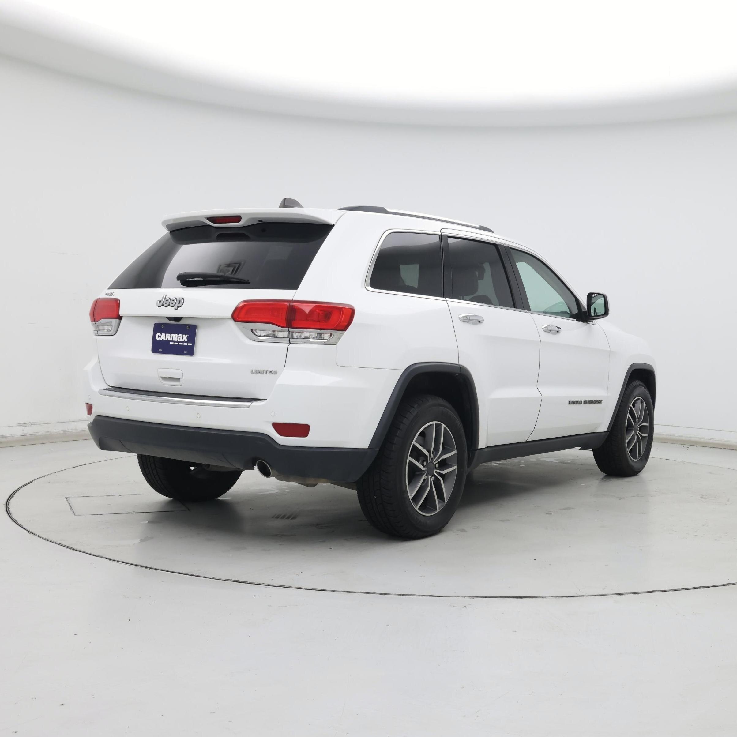 Thumbnail: 2019 Jeep Grand Cherokee - 8