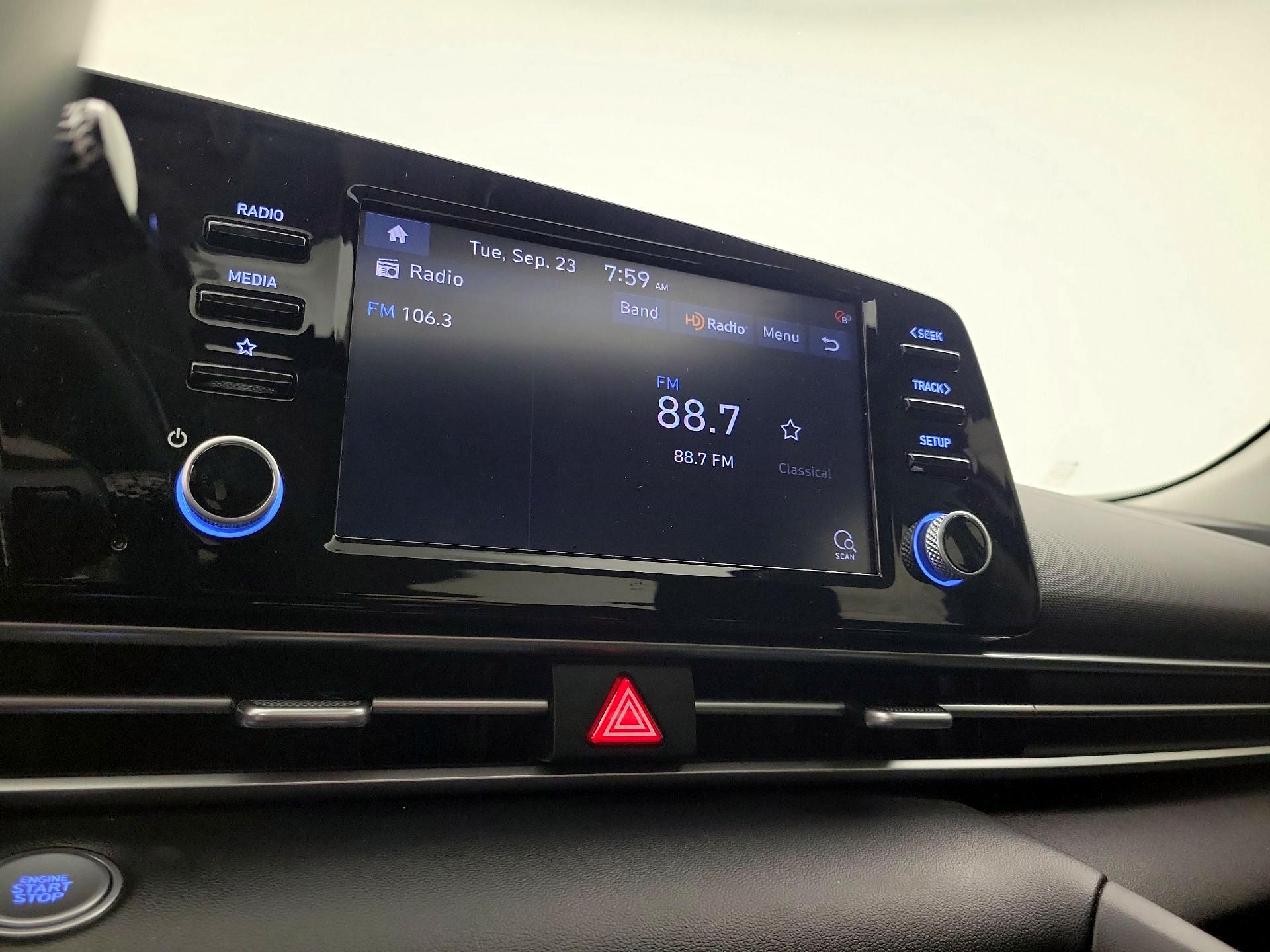 Thumbnail: 2022 Hyundai Elantra - 15