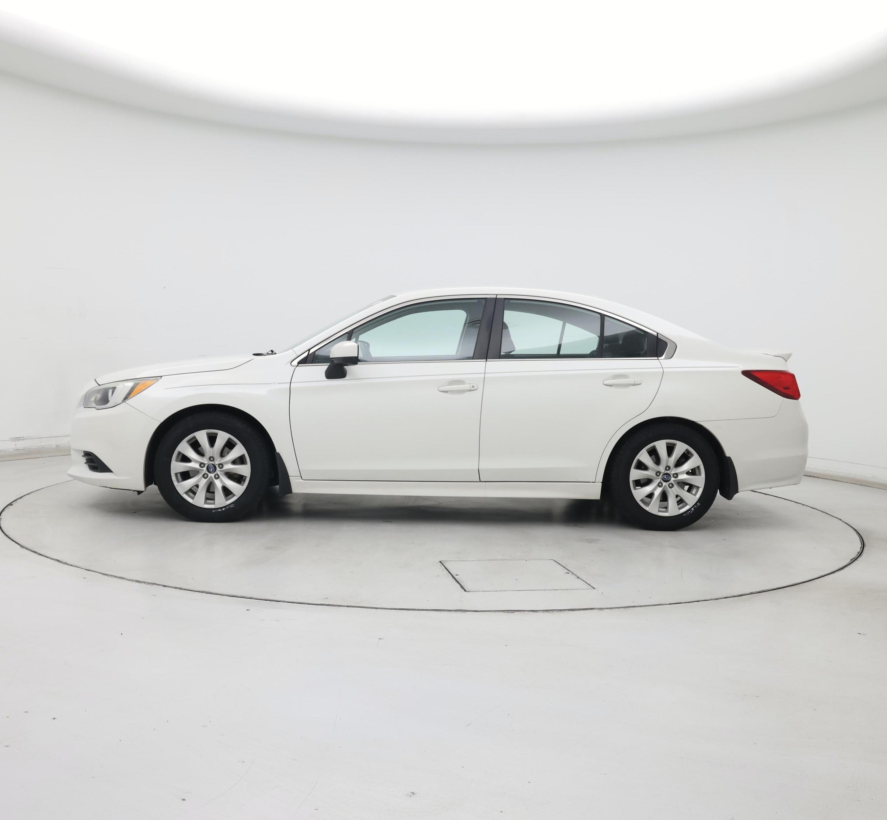 Thumbnail: 2015 Subaru Legacy - 3