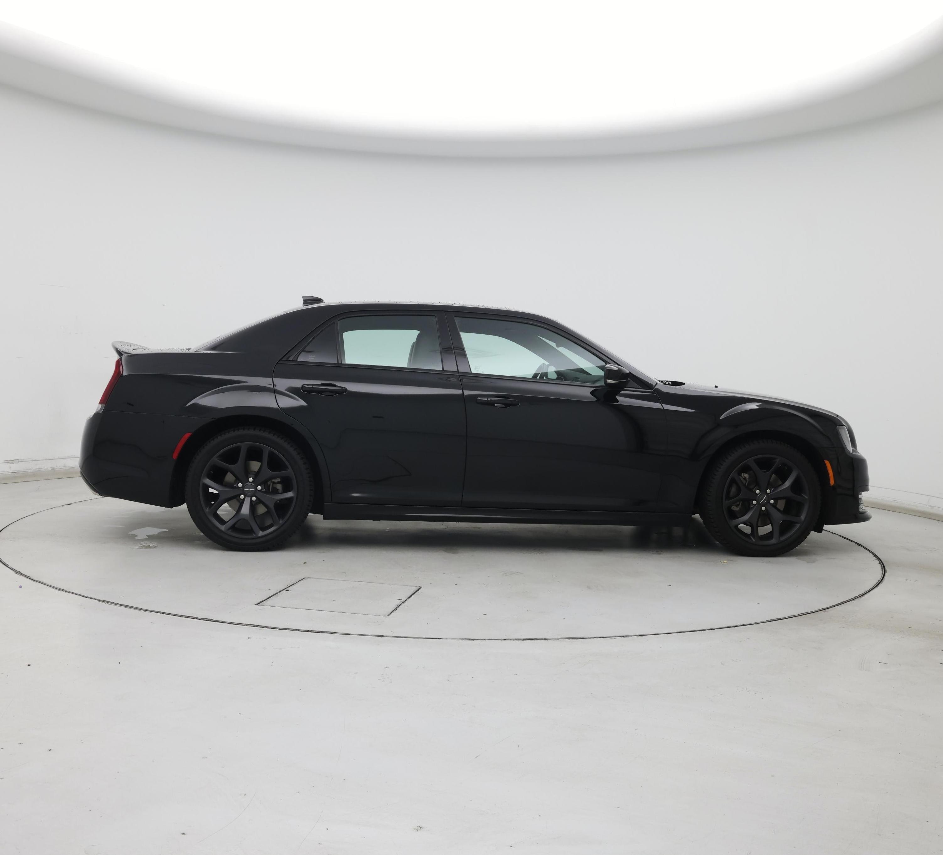 Thumbnail: 2021 Chrysler 300 - 7