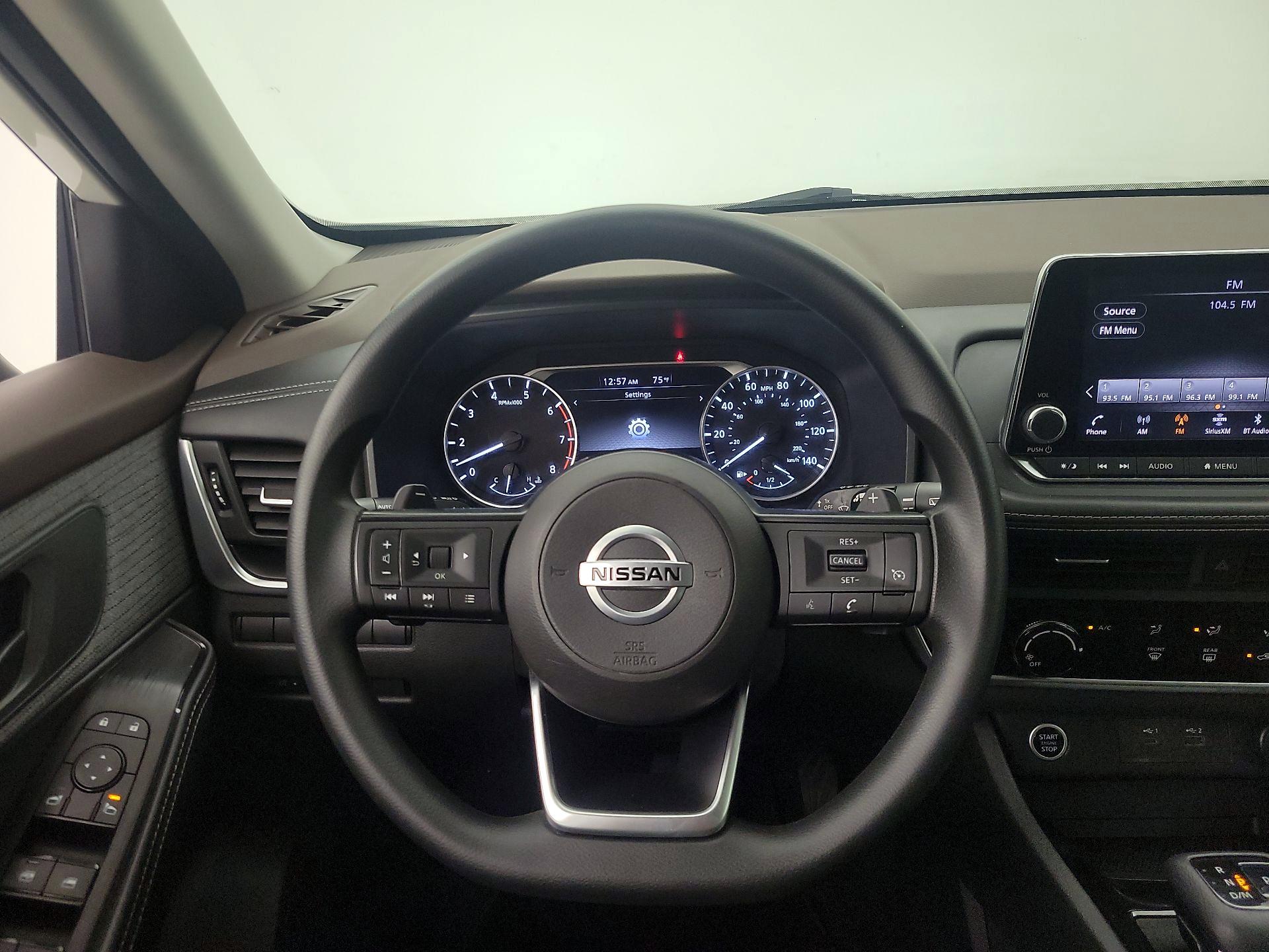 Thumbnail: 2021 Nissan Rogue - 10