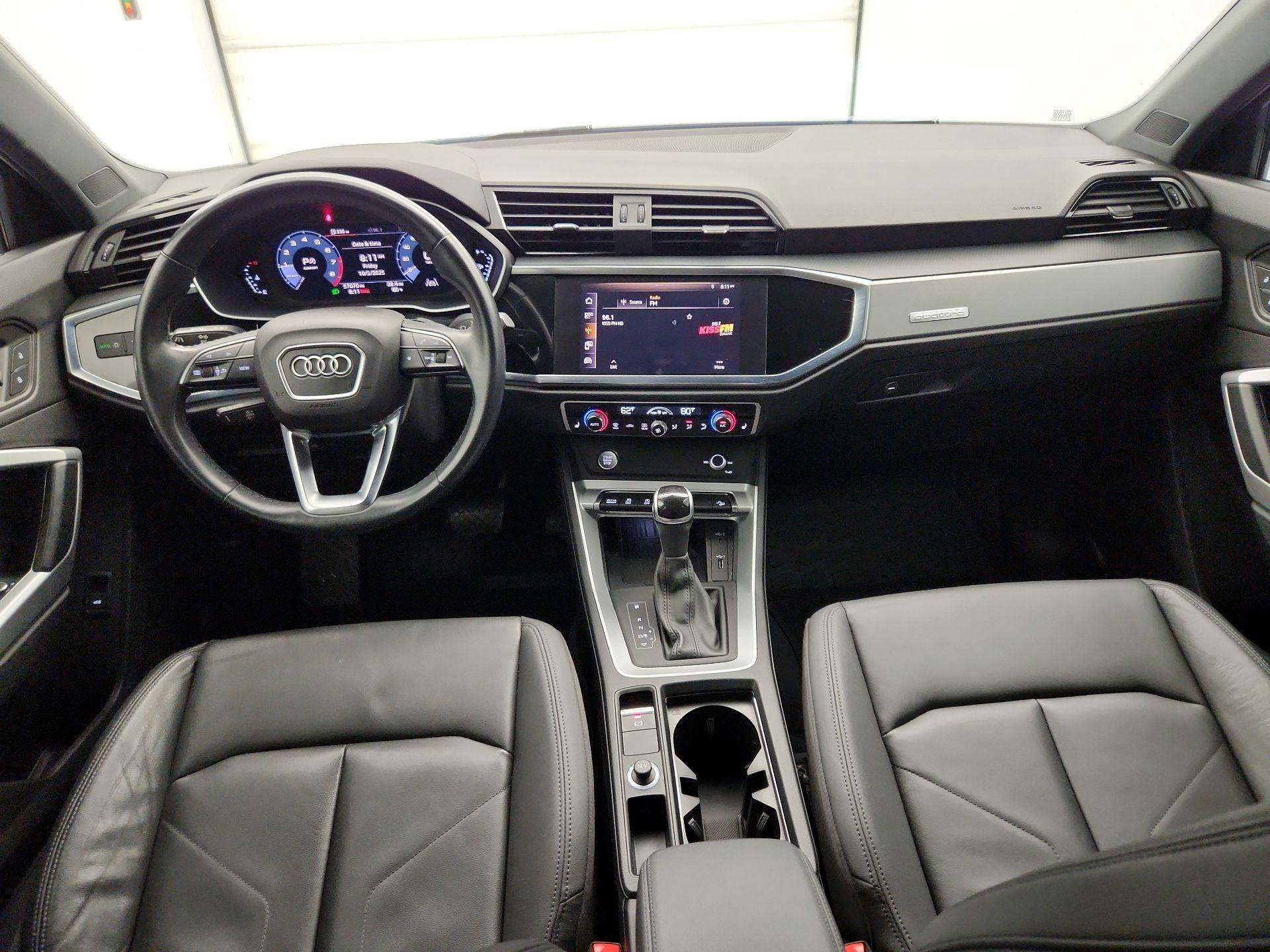 Thumbnail: 2020 Audi Q3 - 9