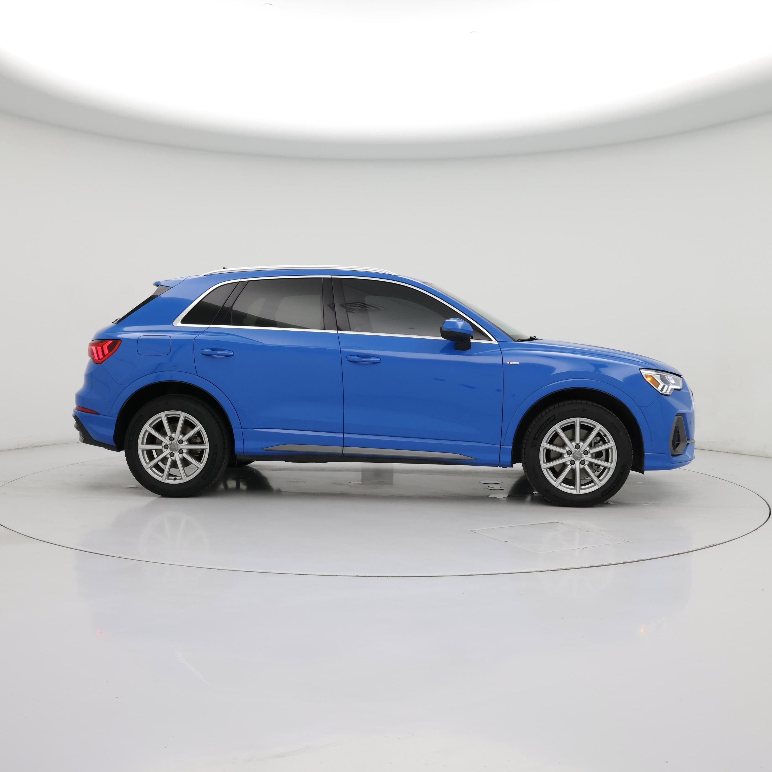 Thumbnail: 2020 Audi Q3 - 7