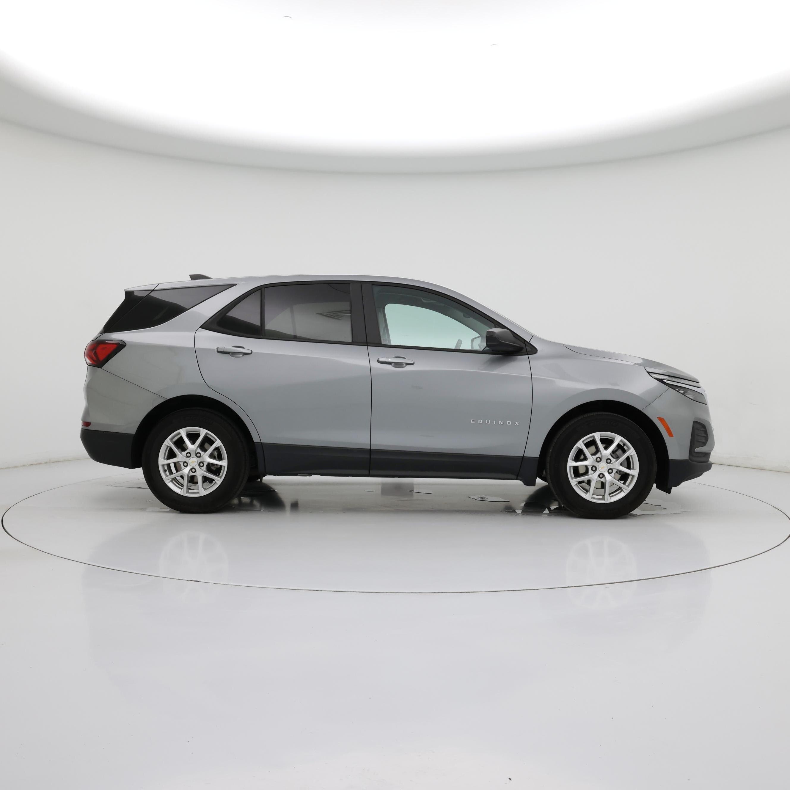 Thumbnail: 2023 Chevrolet Equinox - 7